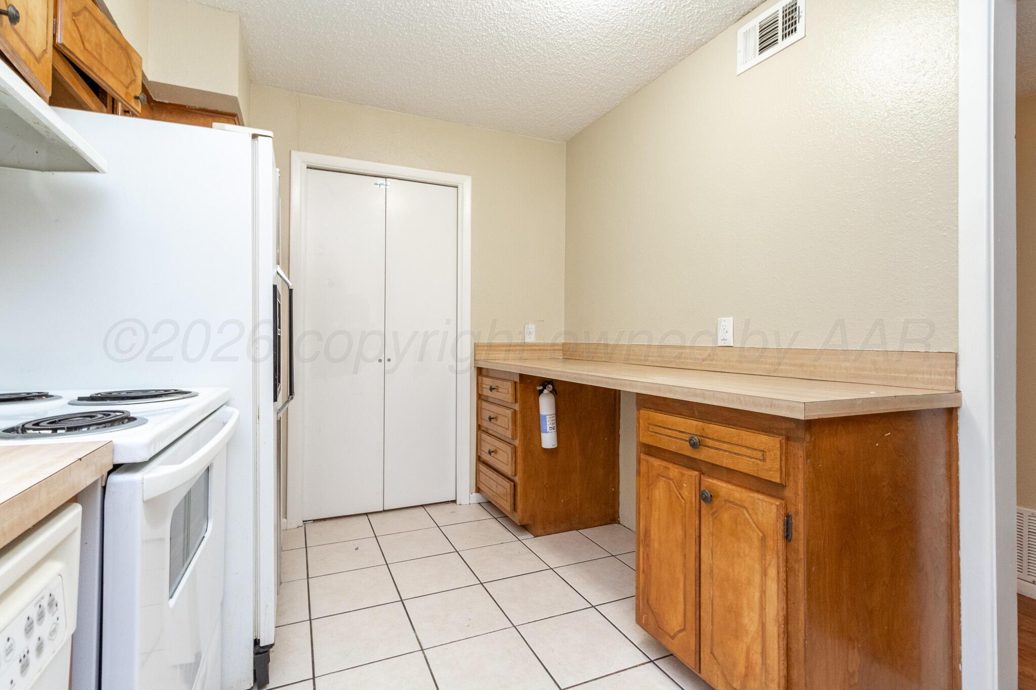 3208 Villa Place Property Photo 7