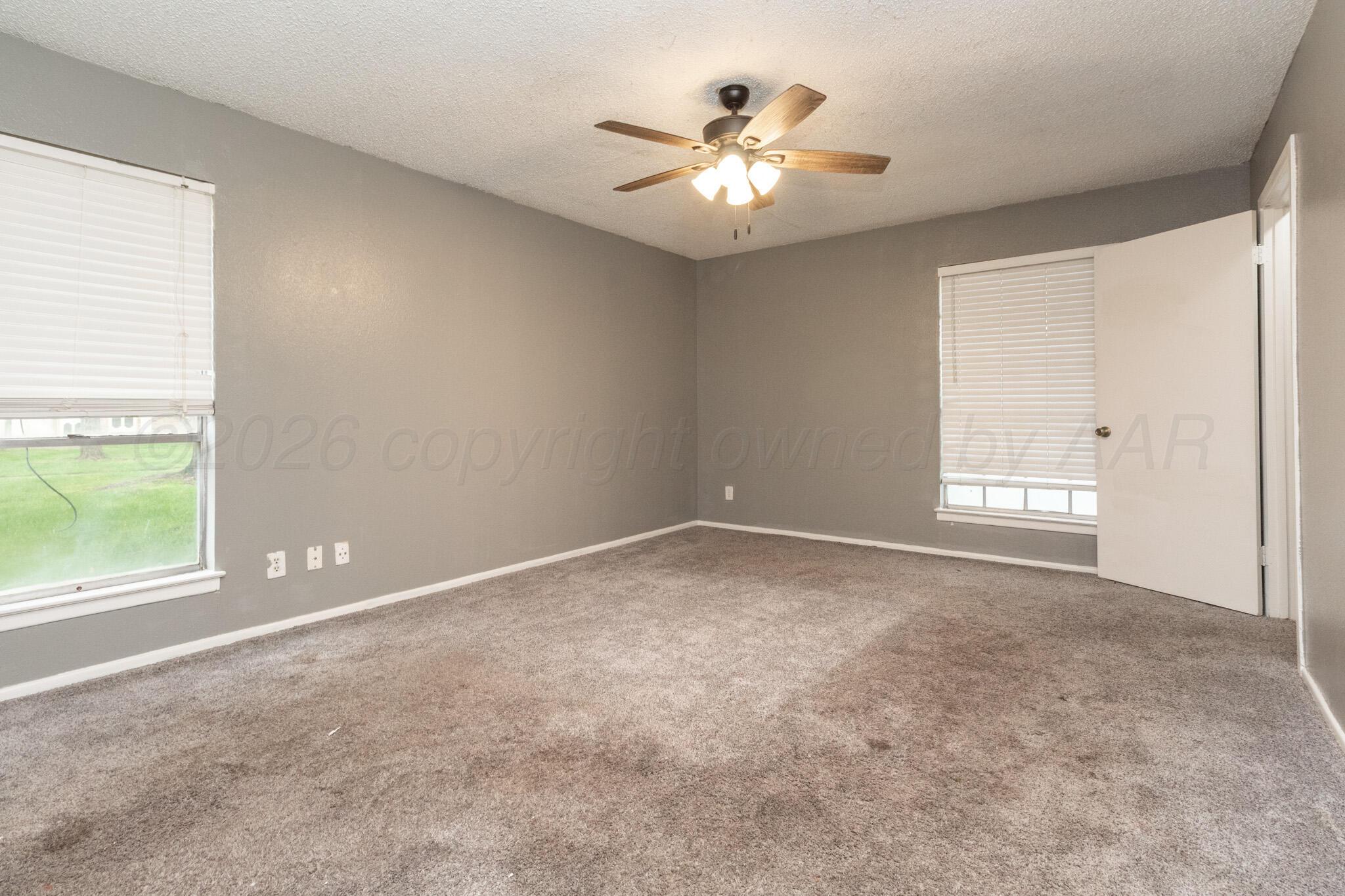 3208 Villa Place Property Photo 8
