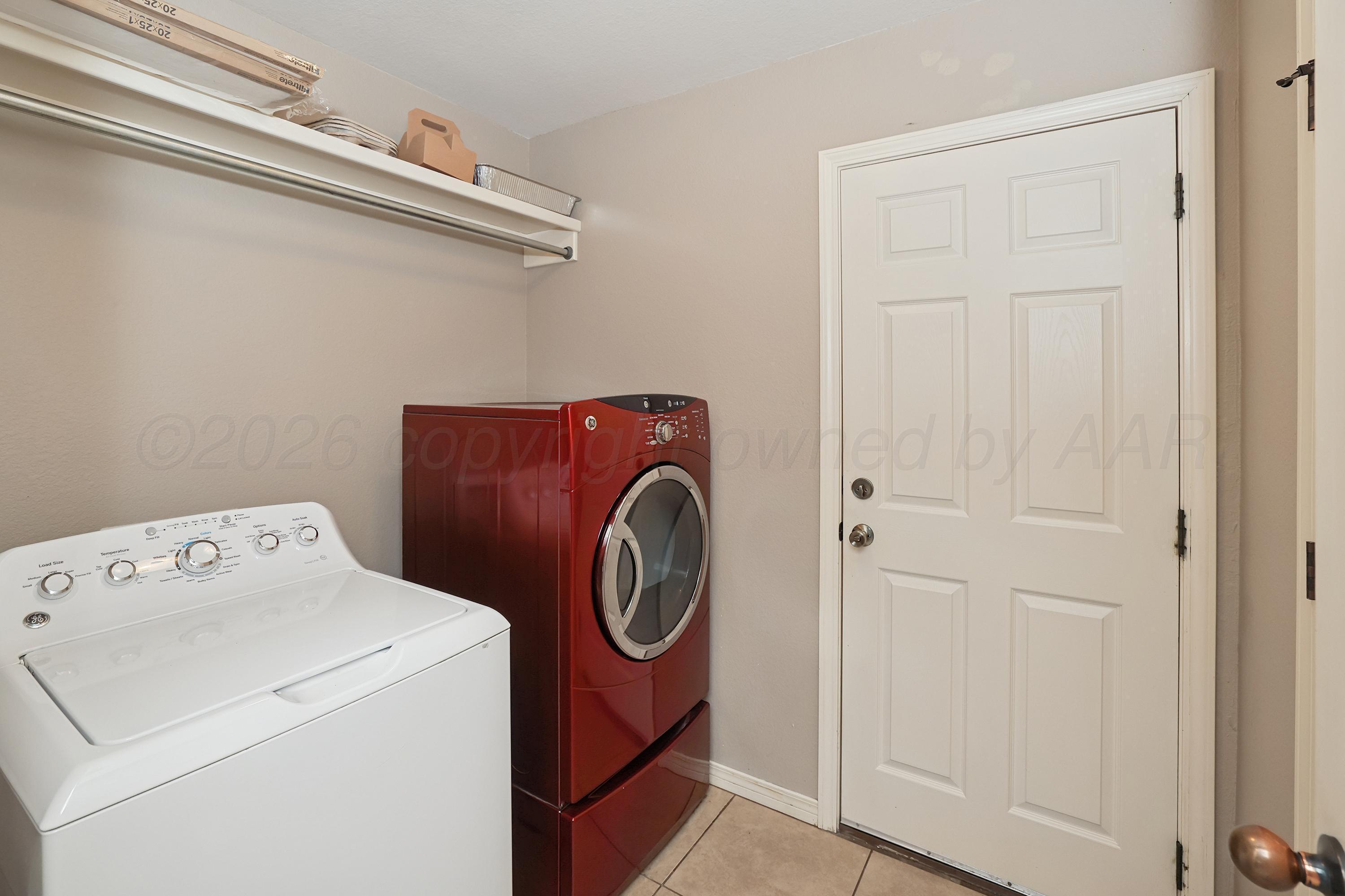 1406 Fox Hunt Avenue Property Photo 6