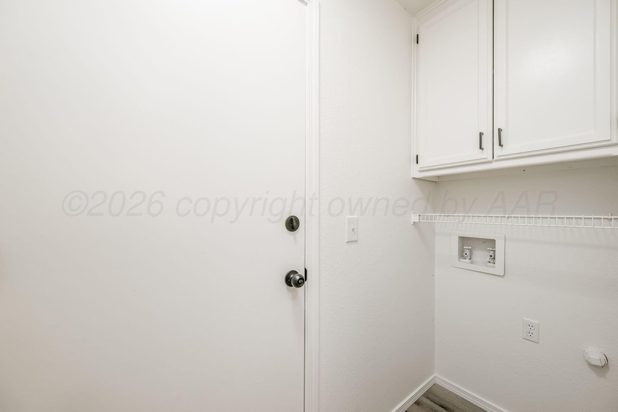 6711 Chalet Court Property Photo 18