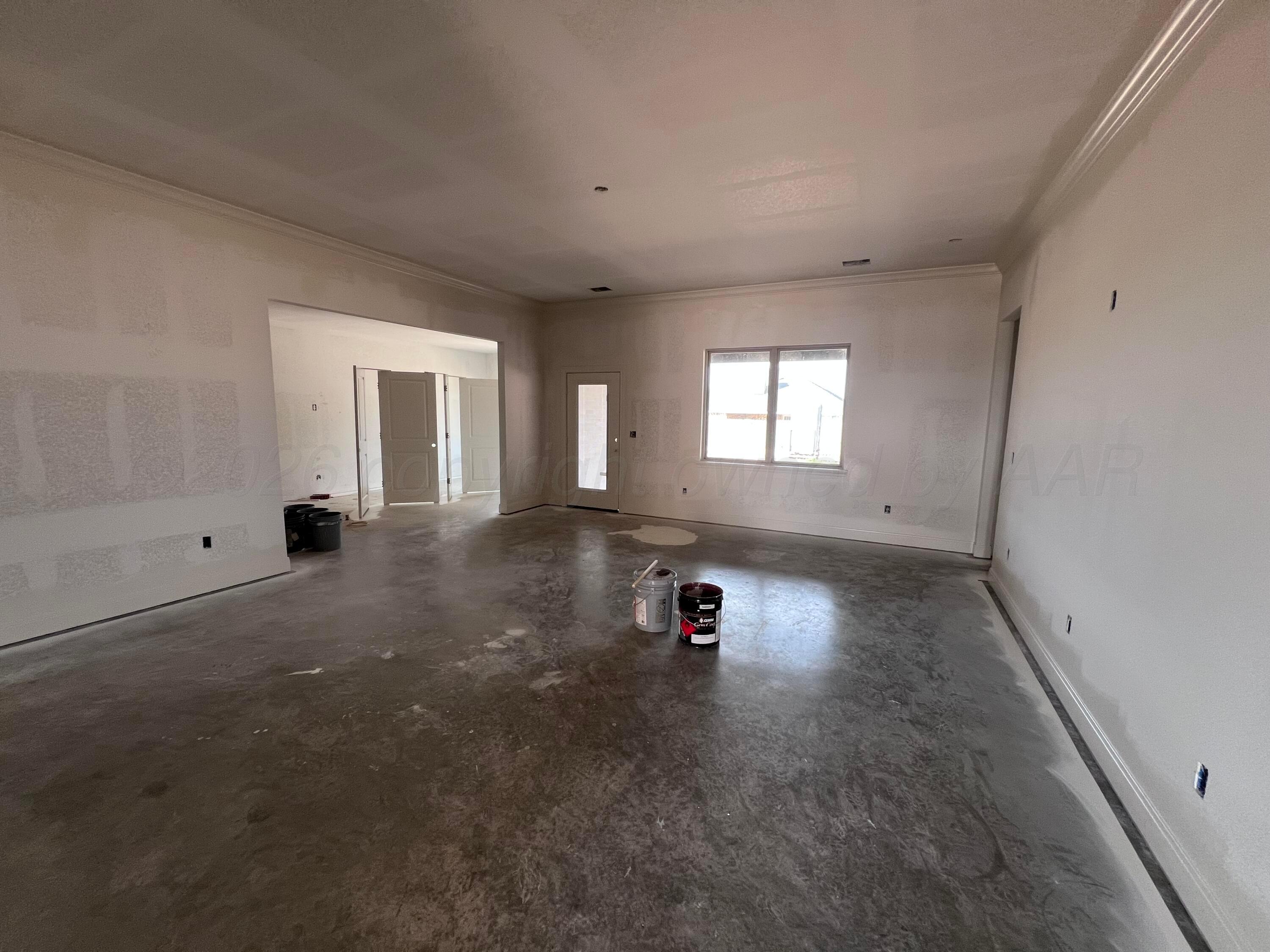 604 Columbia Drive Property Photo 4