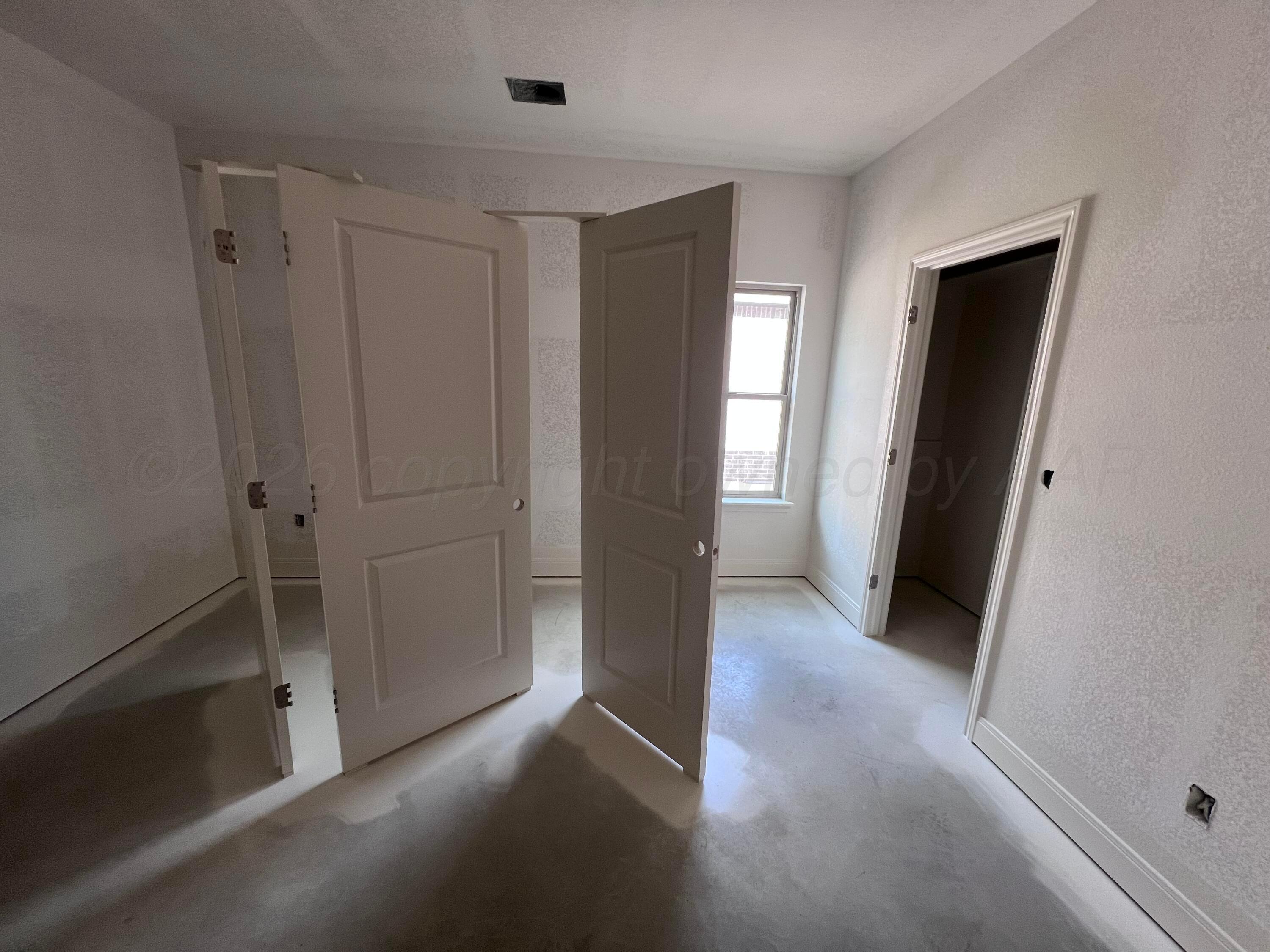 604 Columbia Drive Property Photo 6