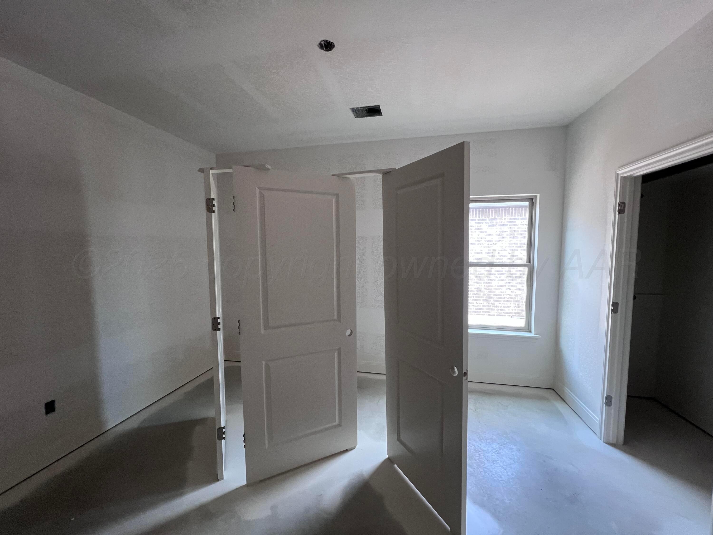 604 Columbia Drive Property Photo 9