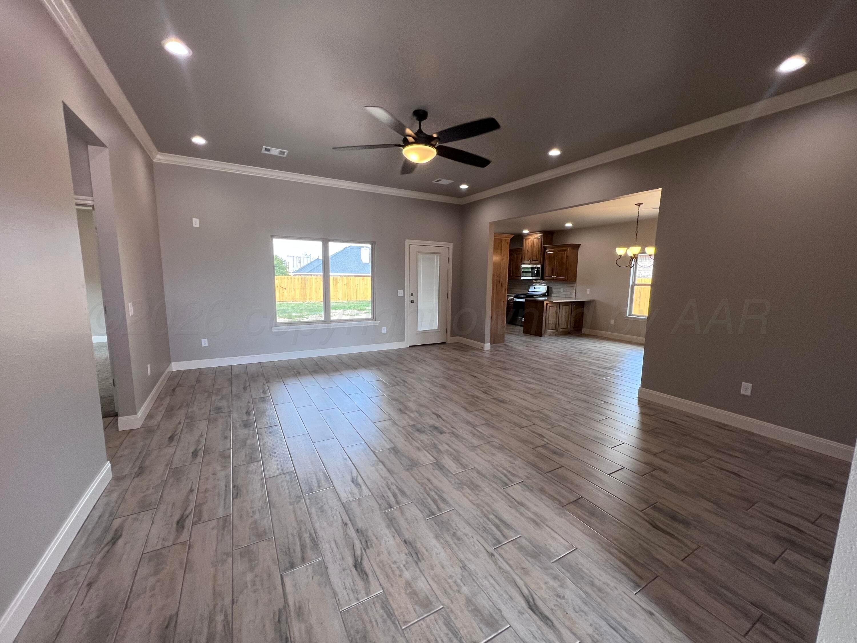 608 Columbia Drive Property Photo 8
