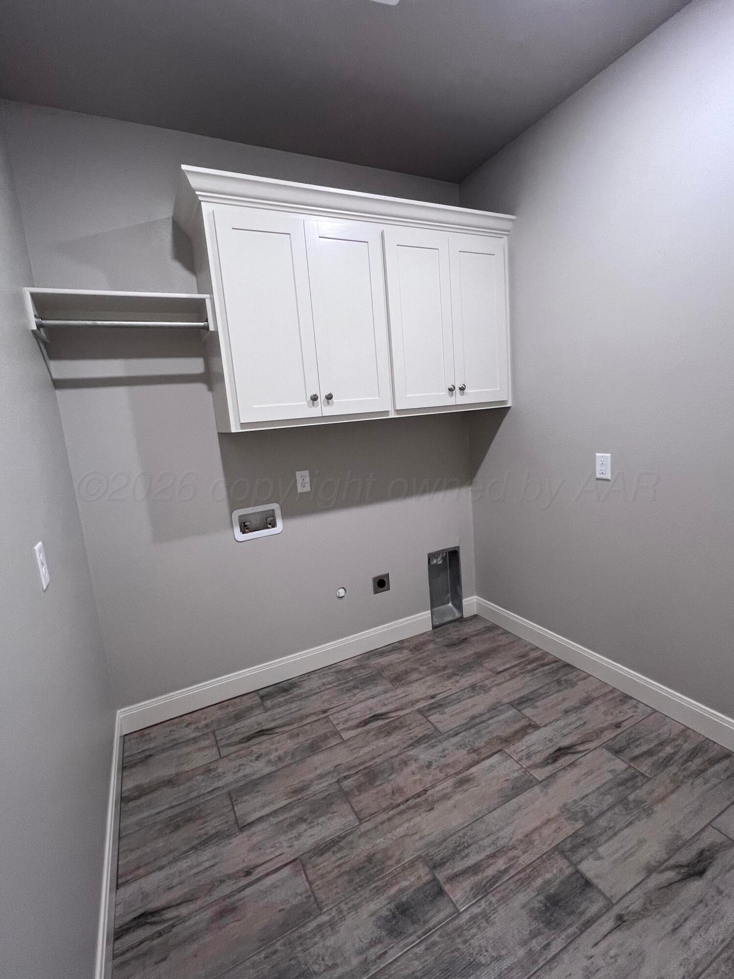 608 Columbia Drive Property Photo 12