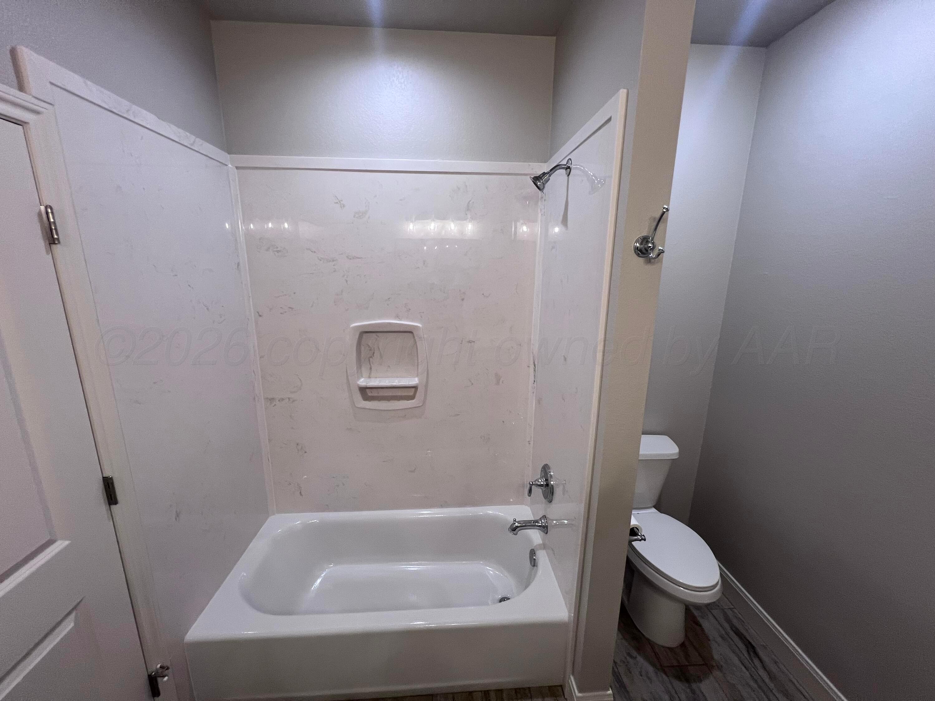 608 Columbia Drive Property Photo 23