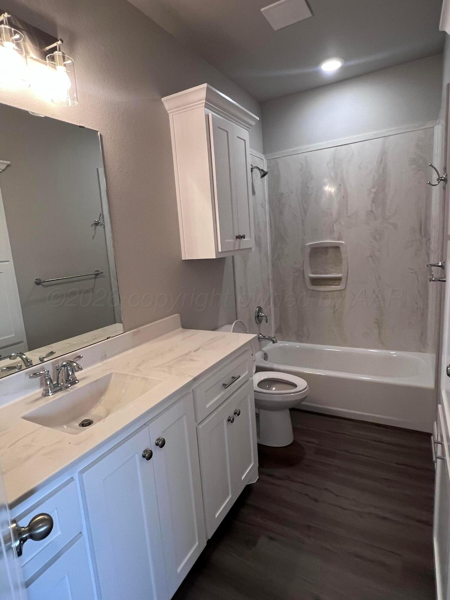 706 Columbia Drive Property Photo 17