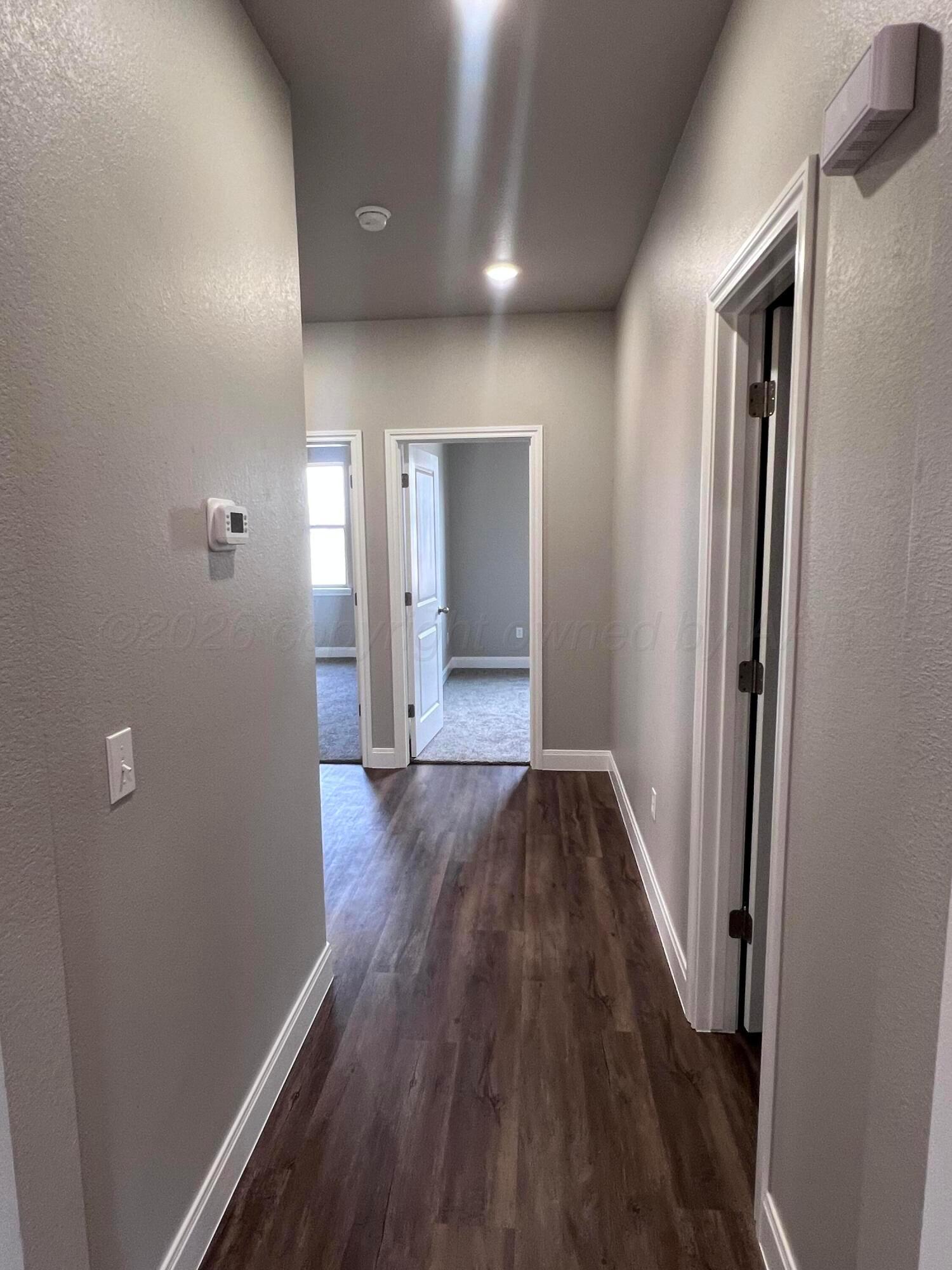 708 Columbia Drive Property Photo 20