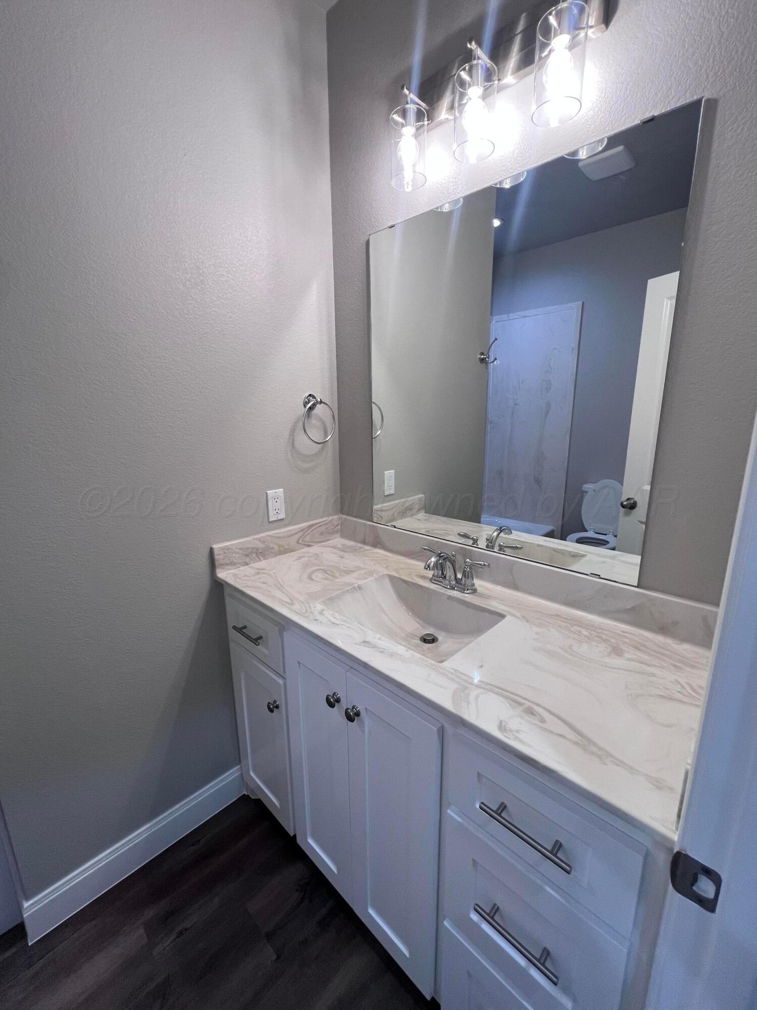 708 Columbia Drive Property Photo 21