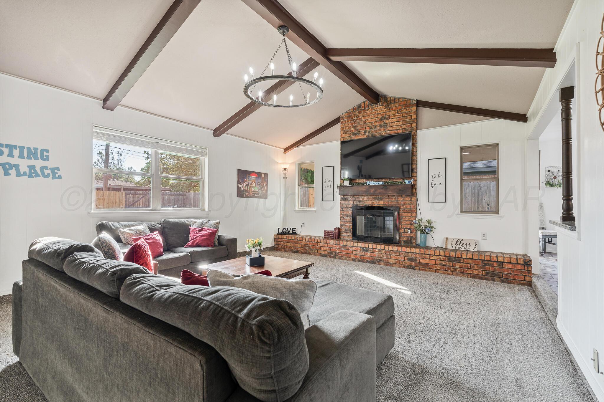3309 Burrus Place Property Photo 4