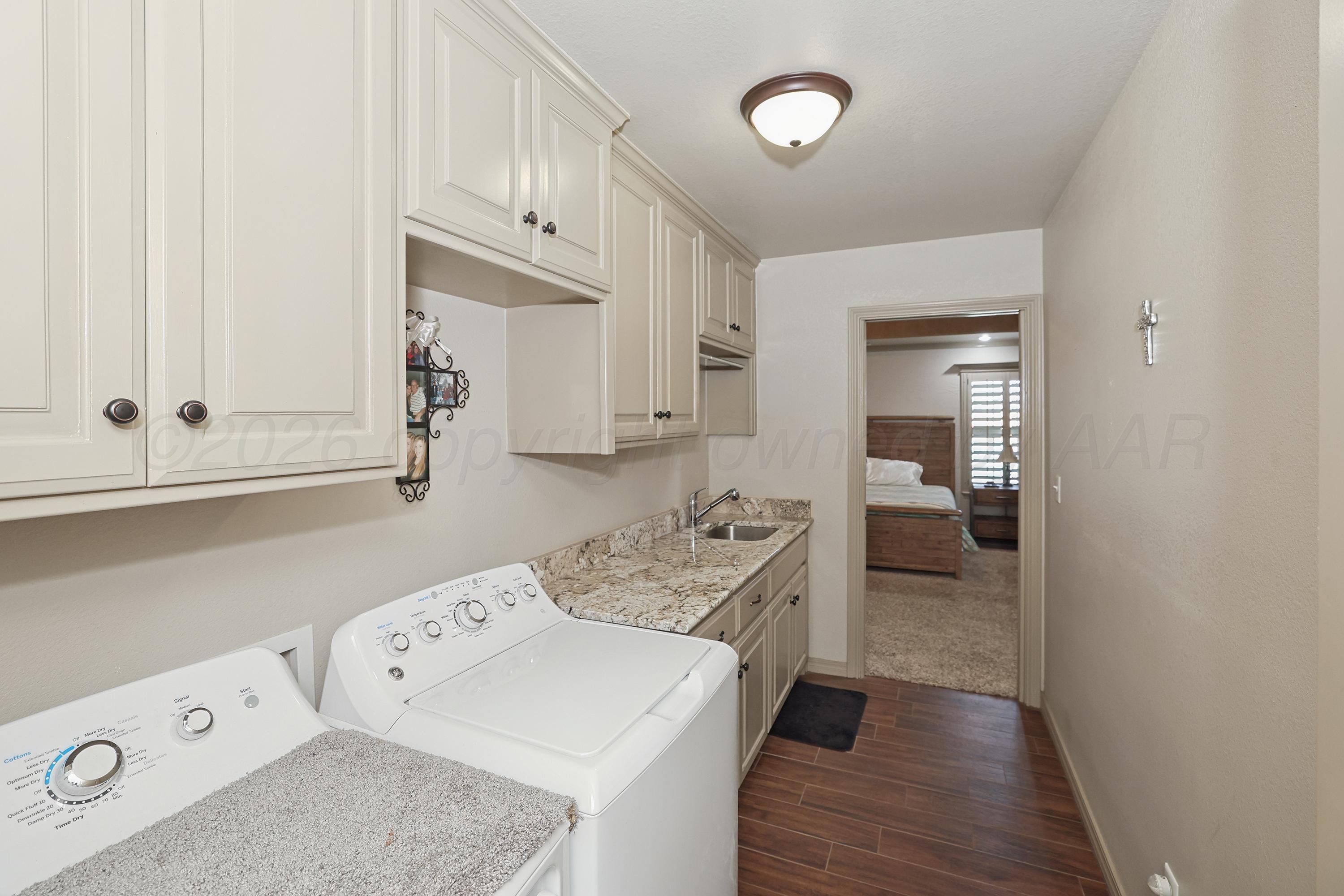 9146 E Yesterday Lane Property Photo 23
