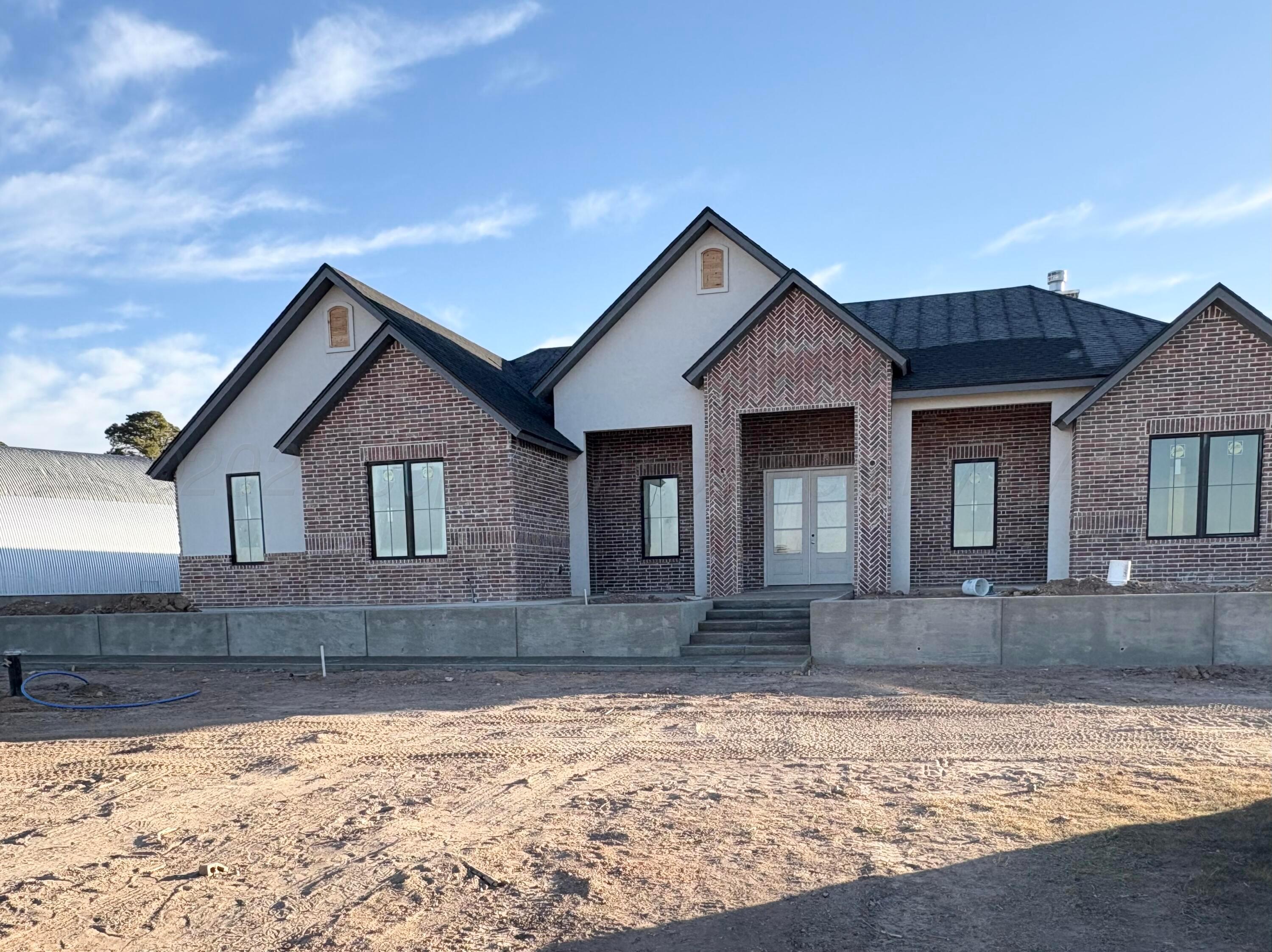 16551 Spring Lake Drive Property Photo 3