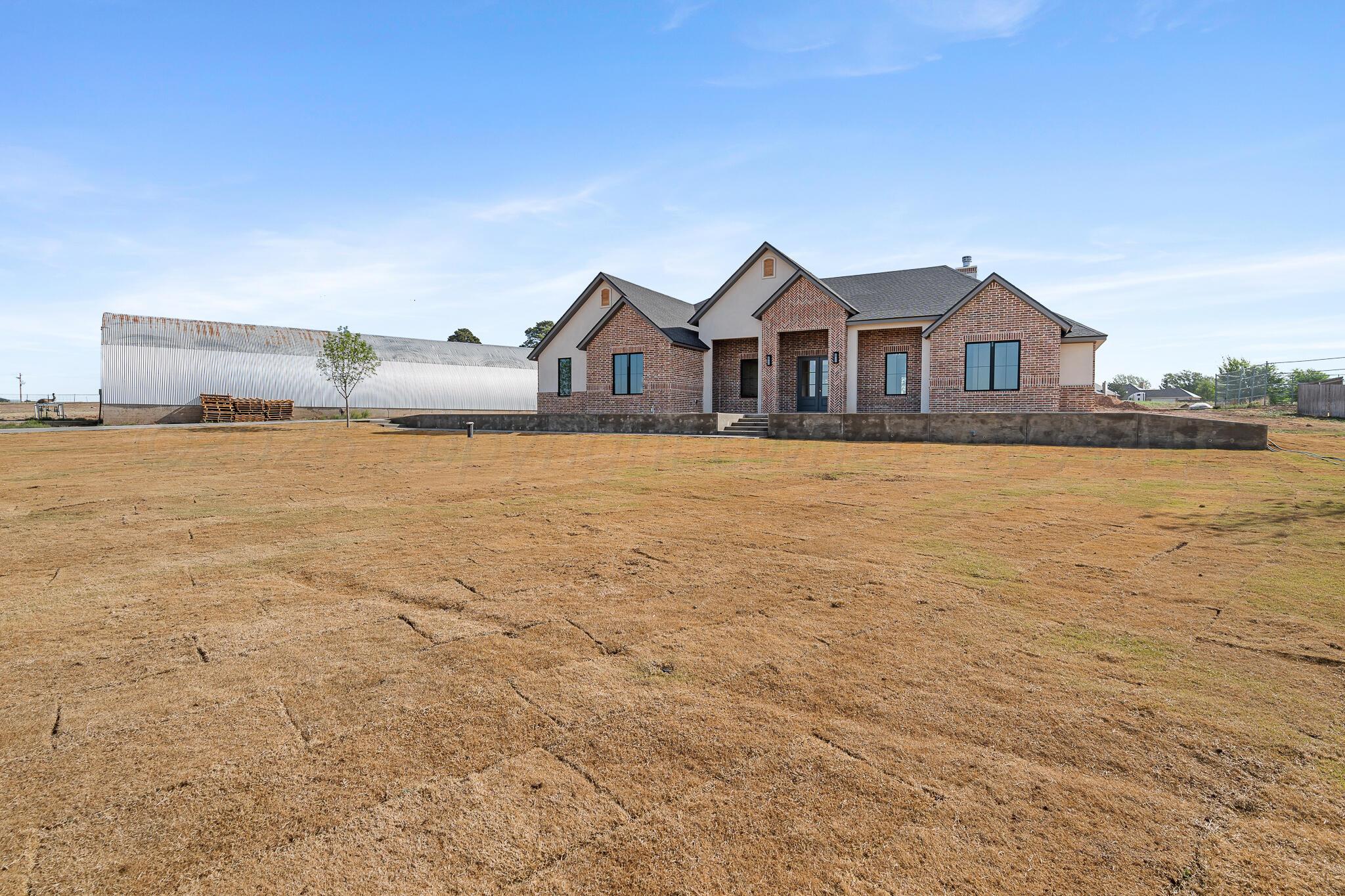 16551 Spring Lake Drive Property Photo 5