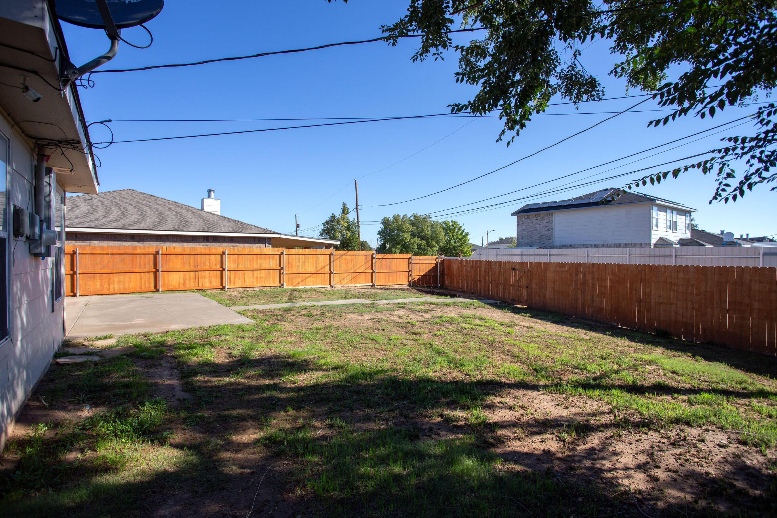 5013 Capulin Lane Property Photo 21
