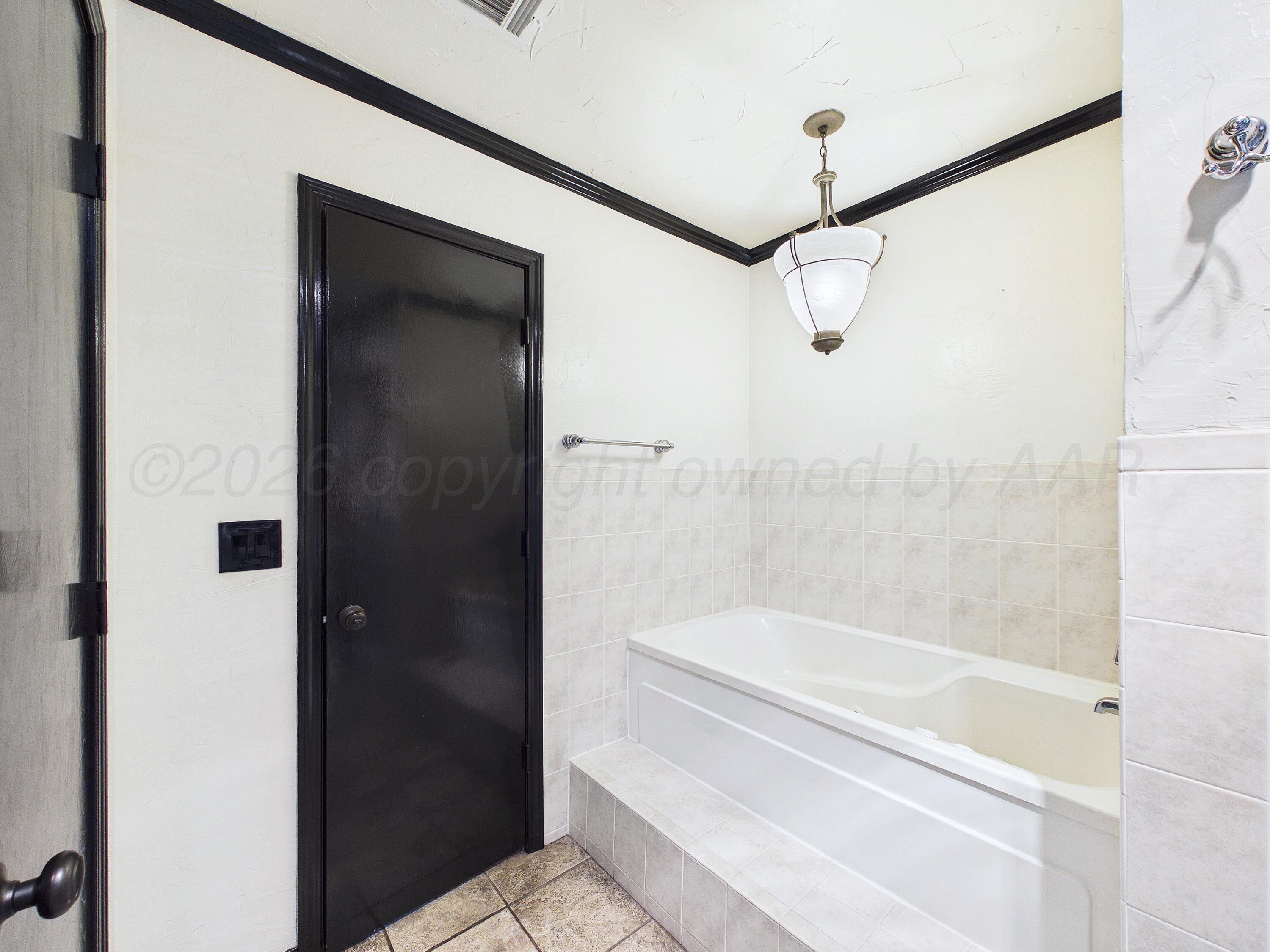 7810 Farrell Drive Property Photo 26