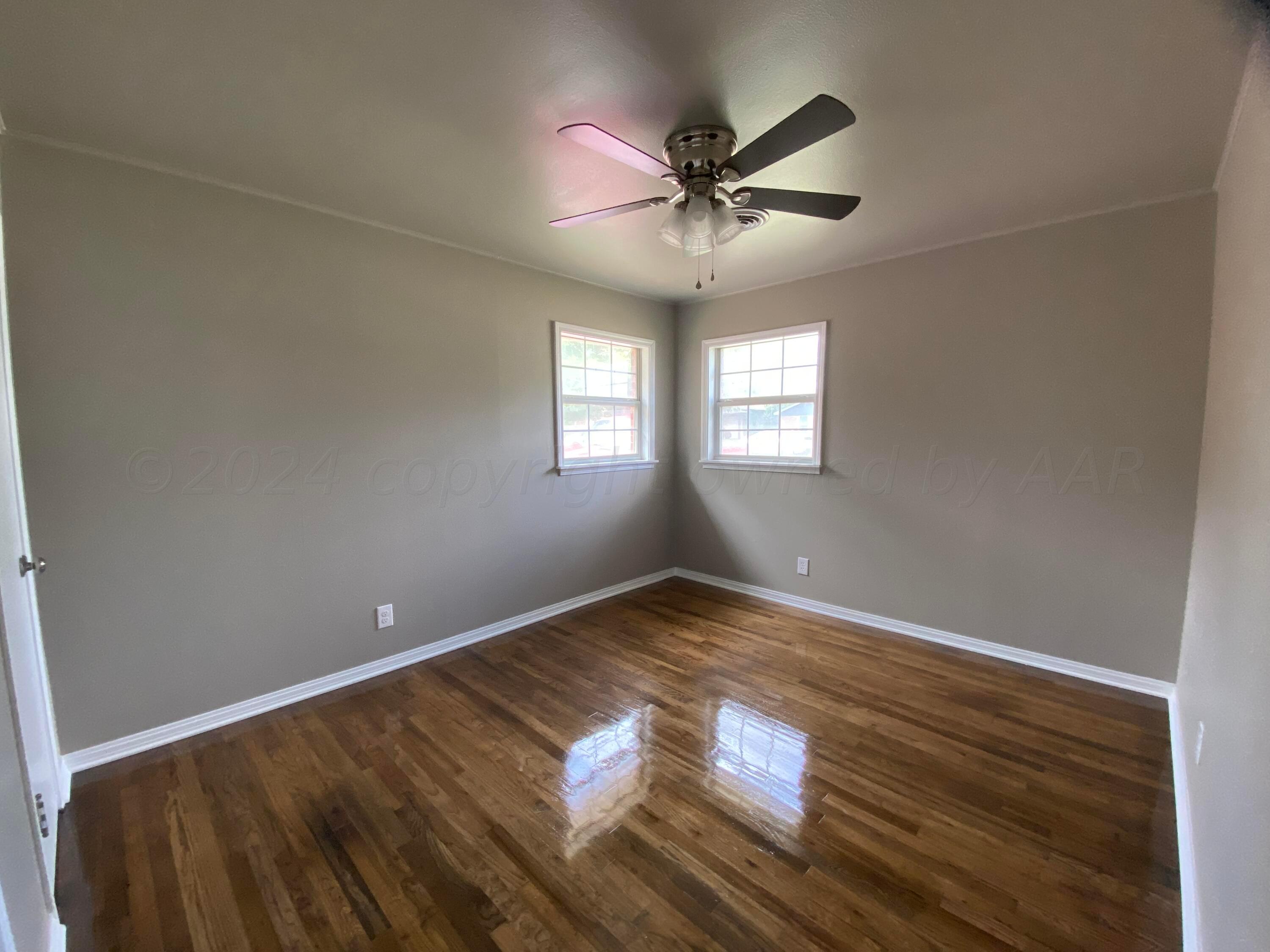 3607 Lenwood Drive Property Photo 6