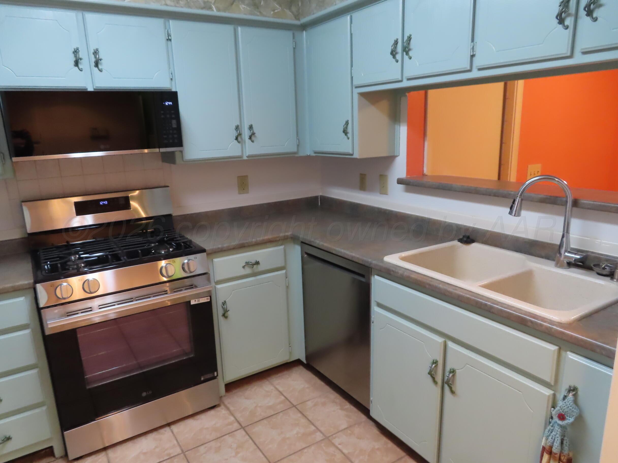 3401 Brennan Boulevard Property Photo 6