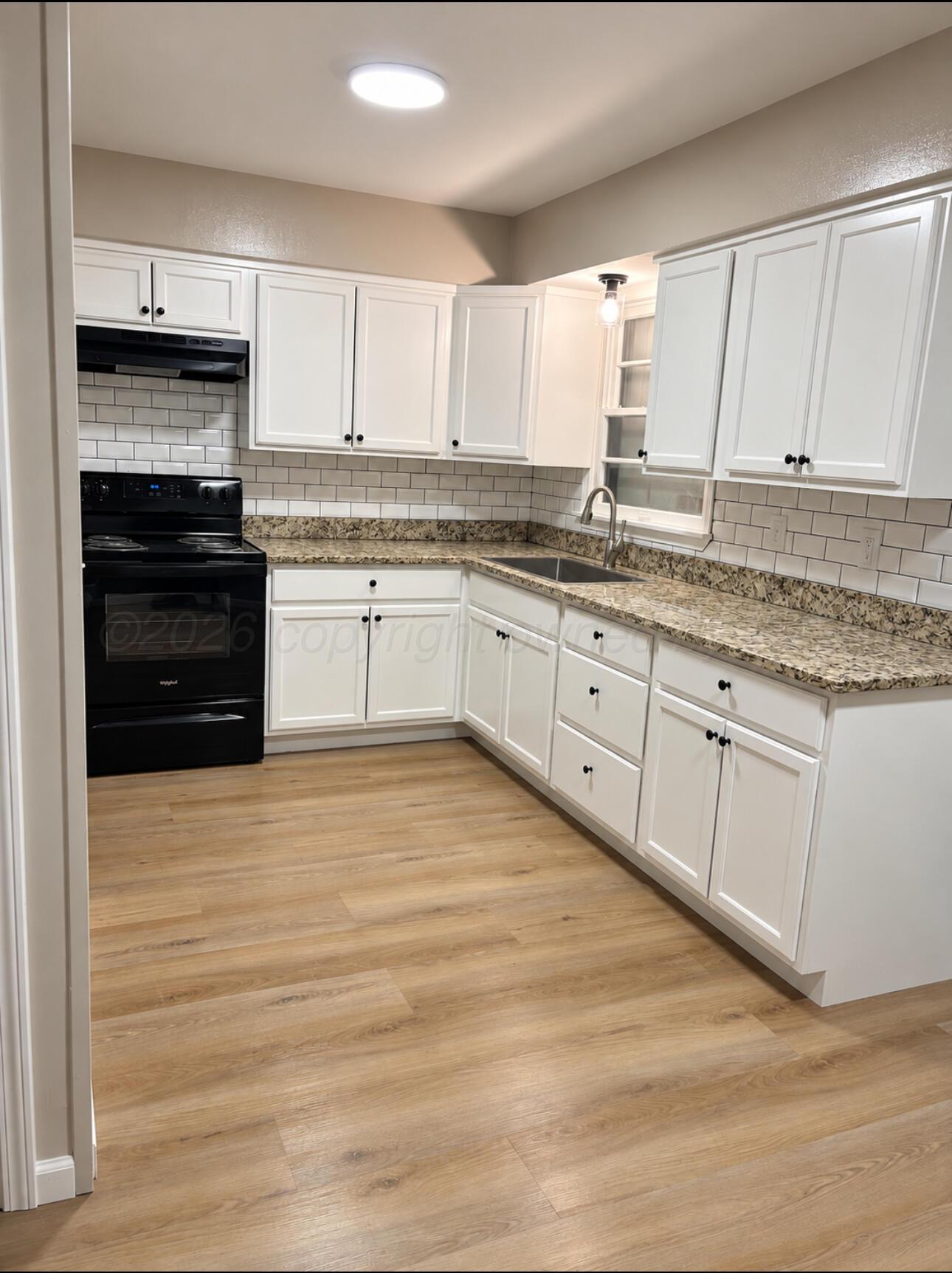 1512 Stubbs Street Property Photo 1