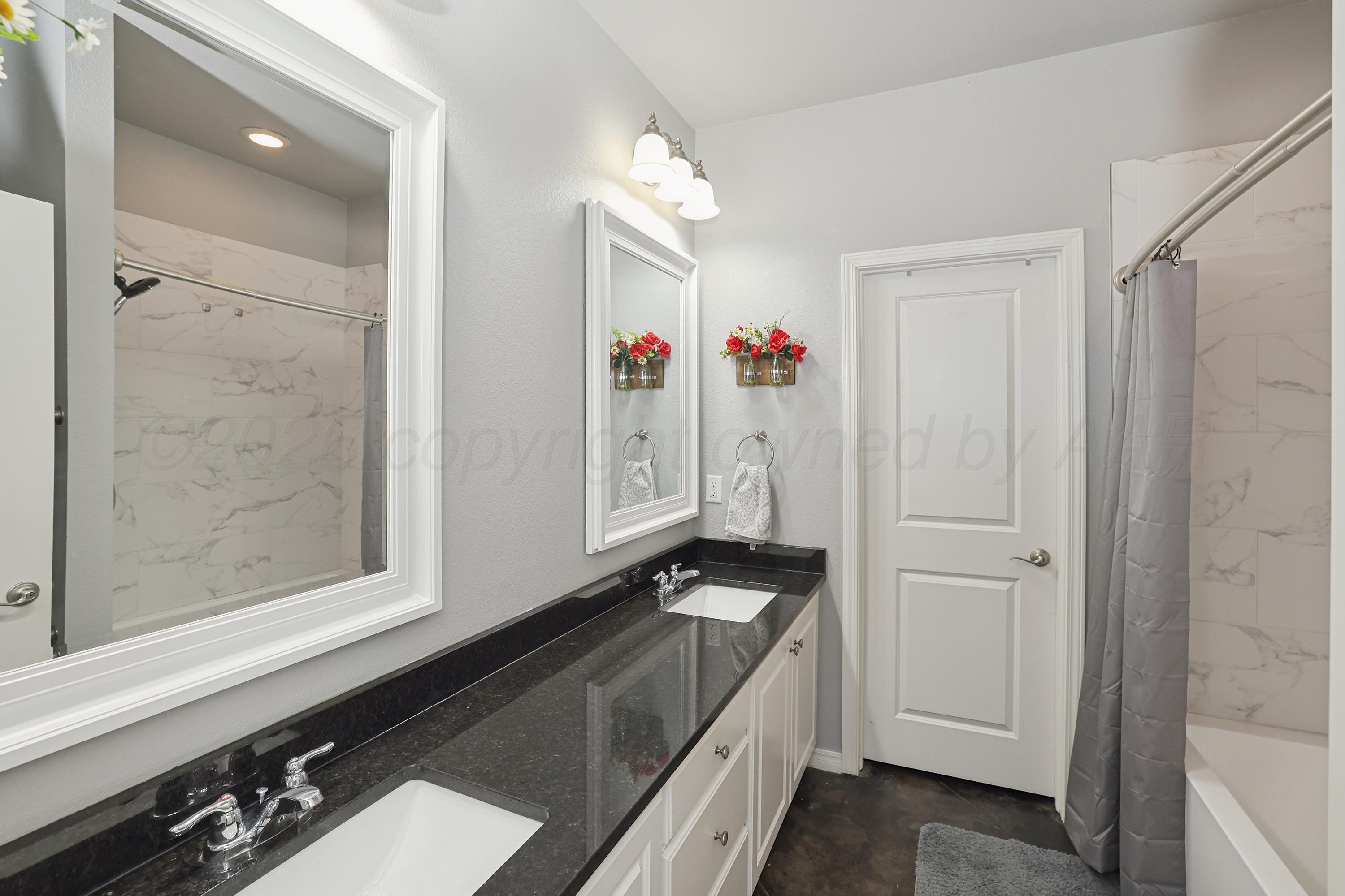 9309 Heritage Hills Parkway Property Photo 14