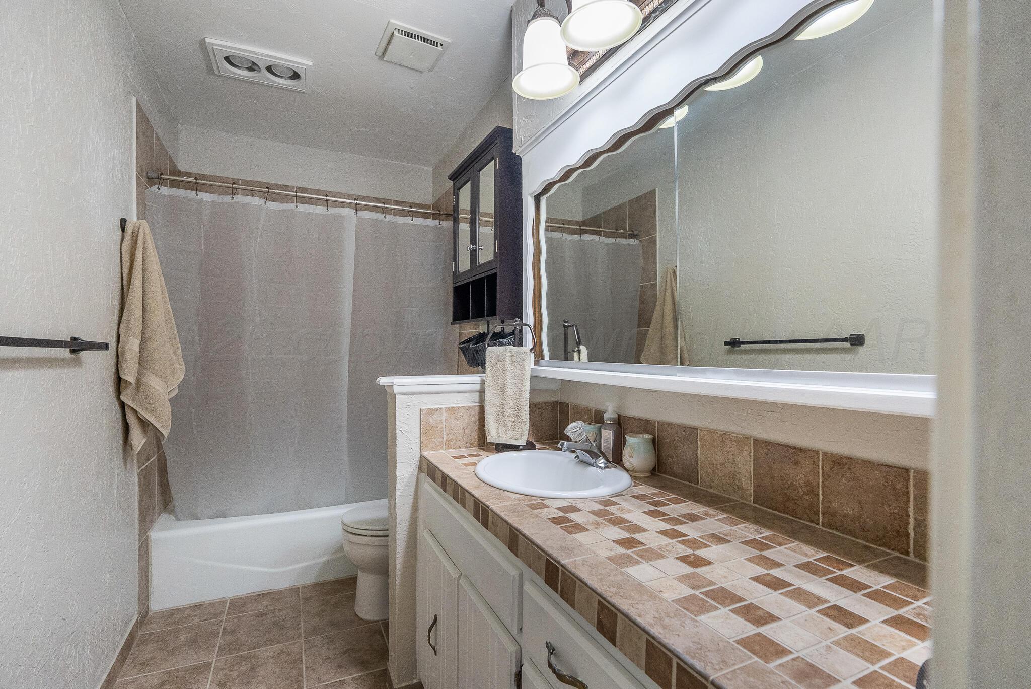 4401 Alicia Drive Property Photo 23