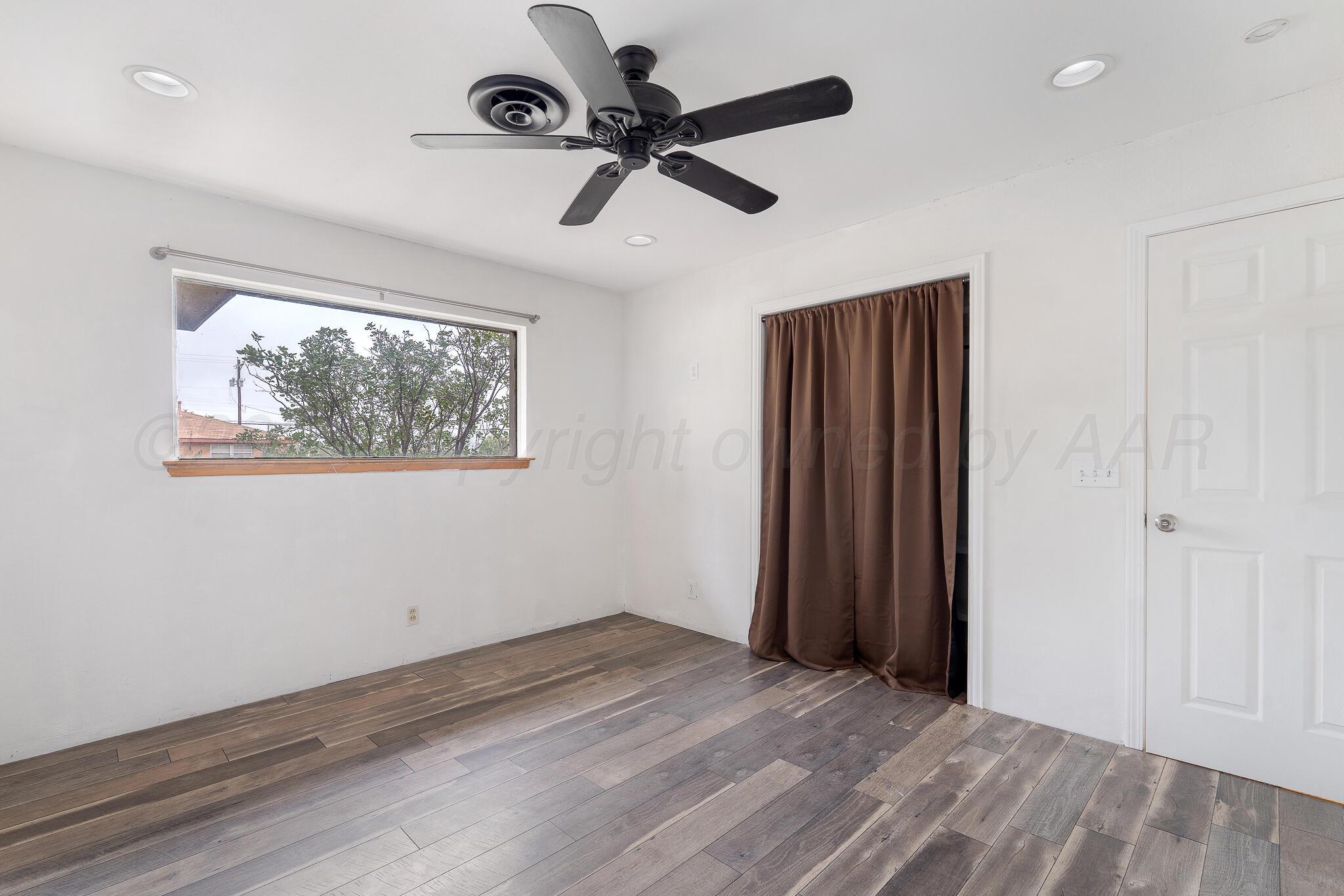 320 Arthur Street Property Photo 27