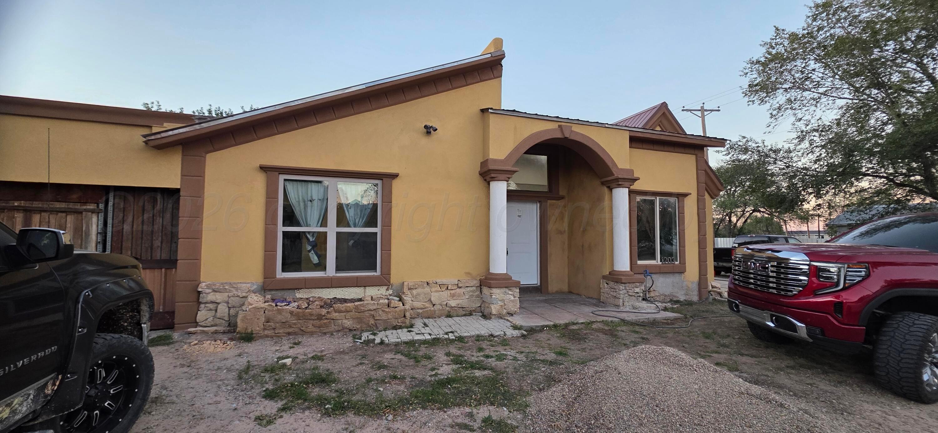 1203 Pine Street Property Photo 3