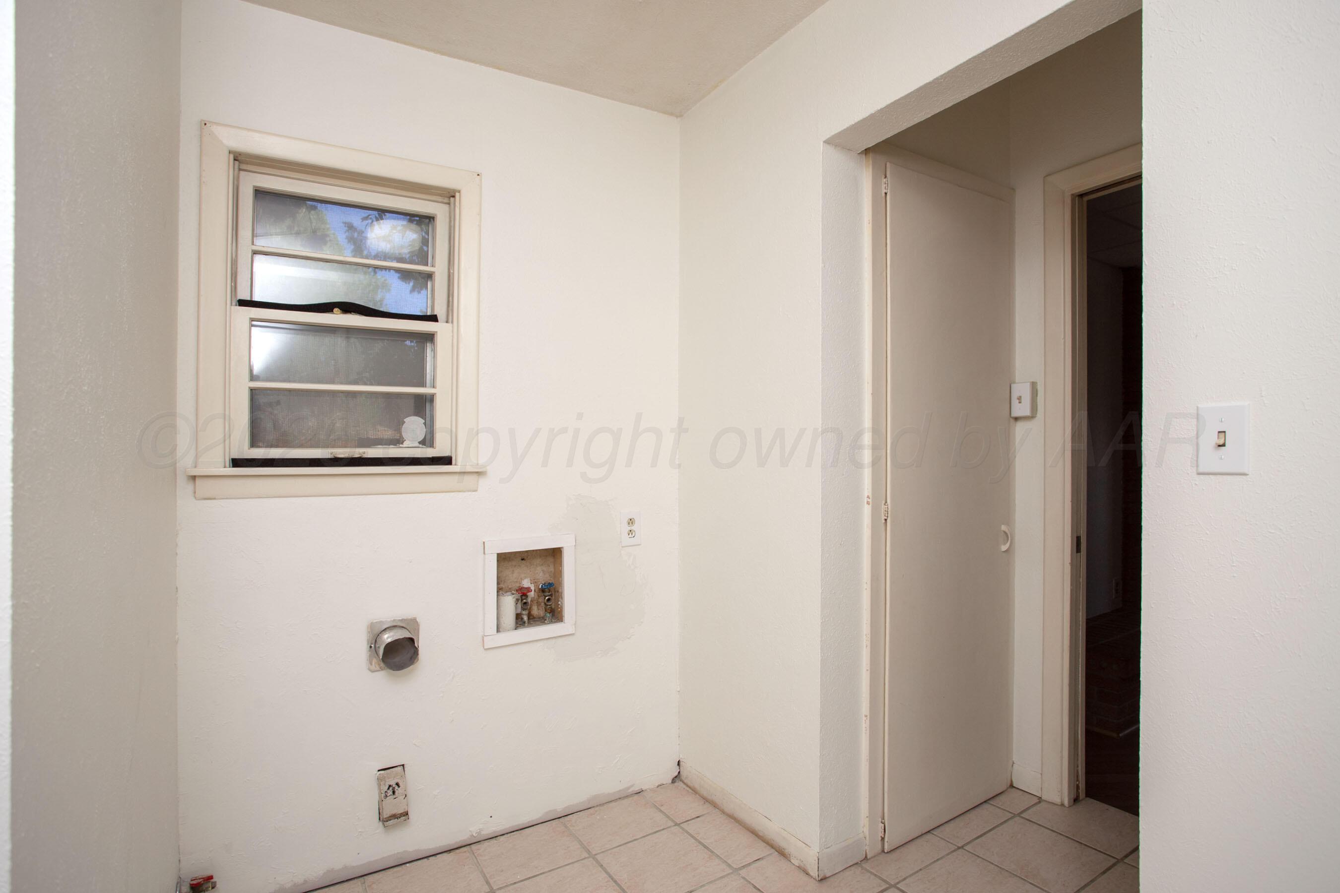 3500 Lynette Drive Property Photo 24