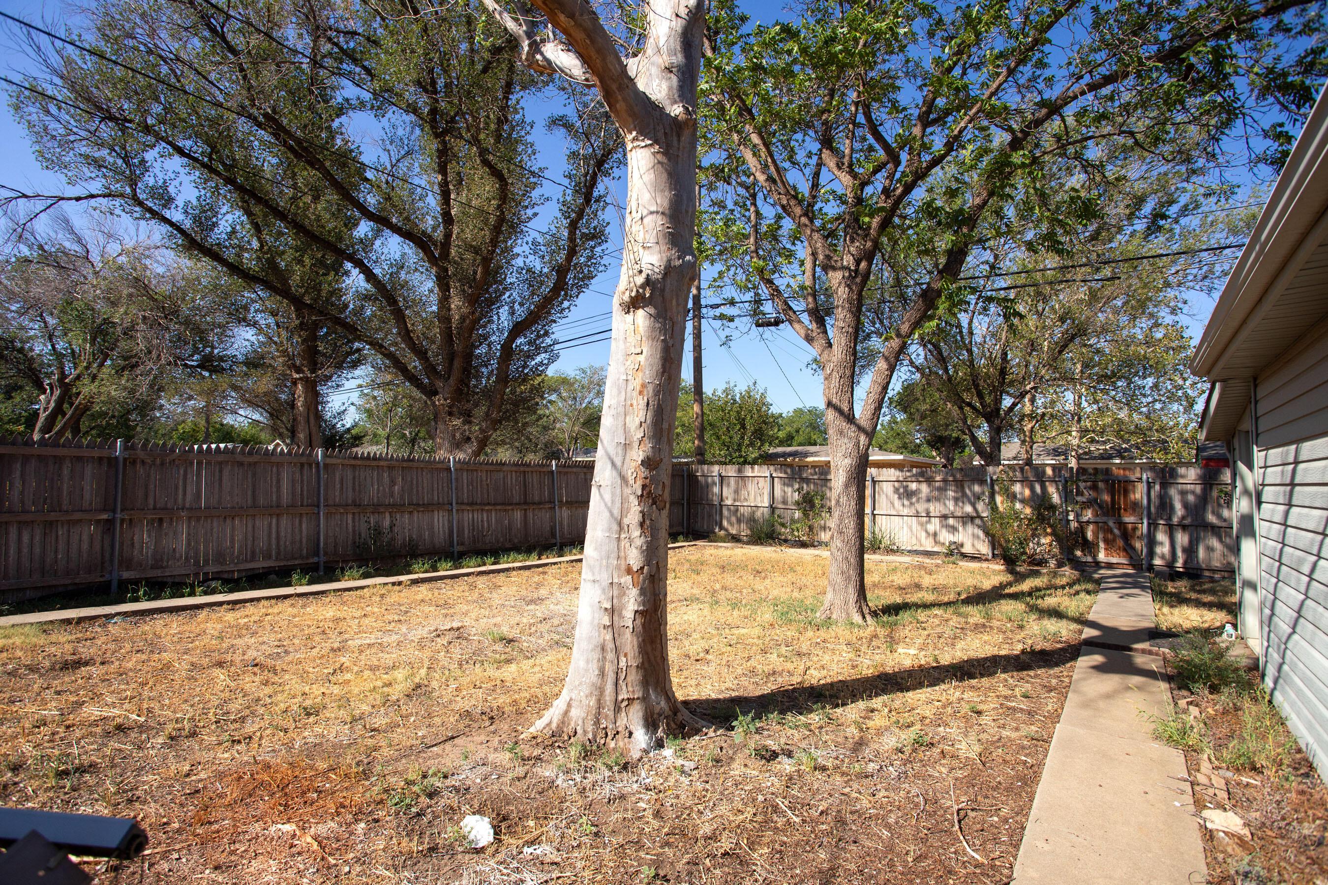 3500 Lynette Drive Property Photo 27