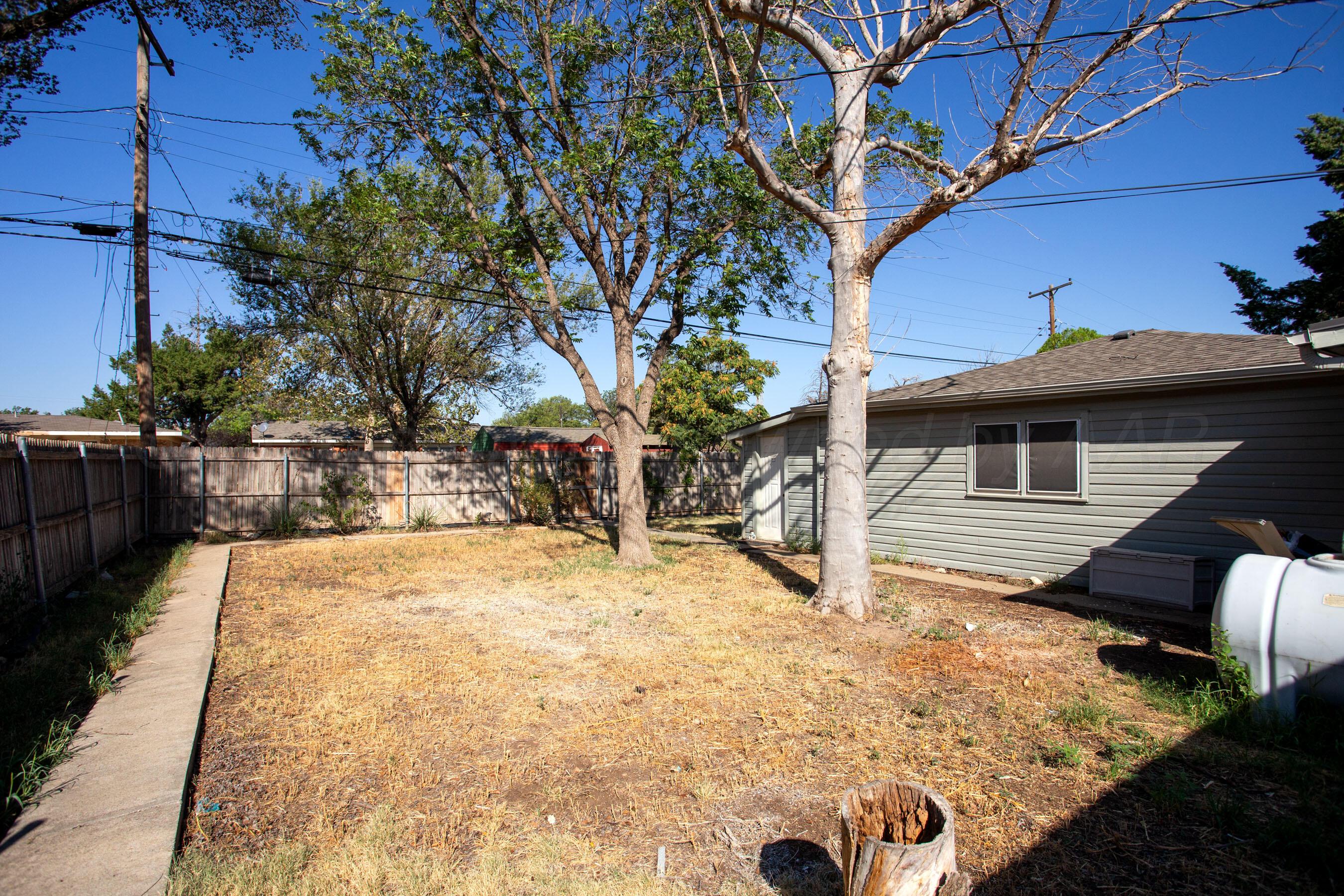 3500 Lynette Drive Property Photo 28