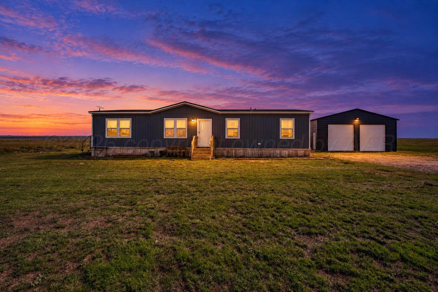 2521 Avery Road Property Photo 1