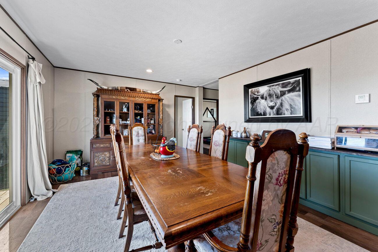 2521 Avery Road Property Photo 12
