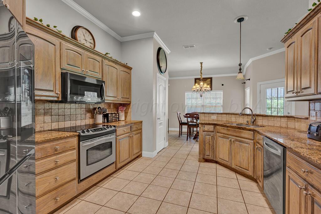 2407 Sweetgum Lane Property Photo 11