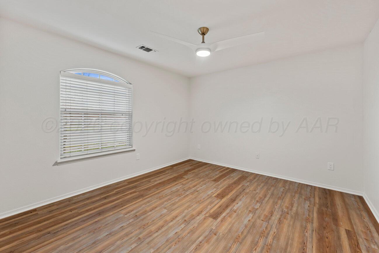 8302 Alexandria Avenue Property Photo 29