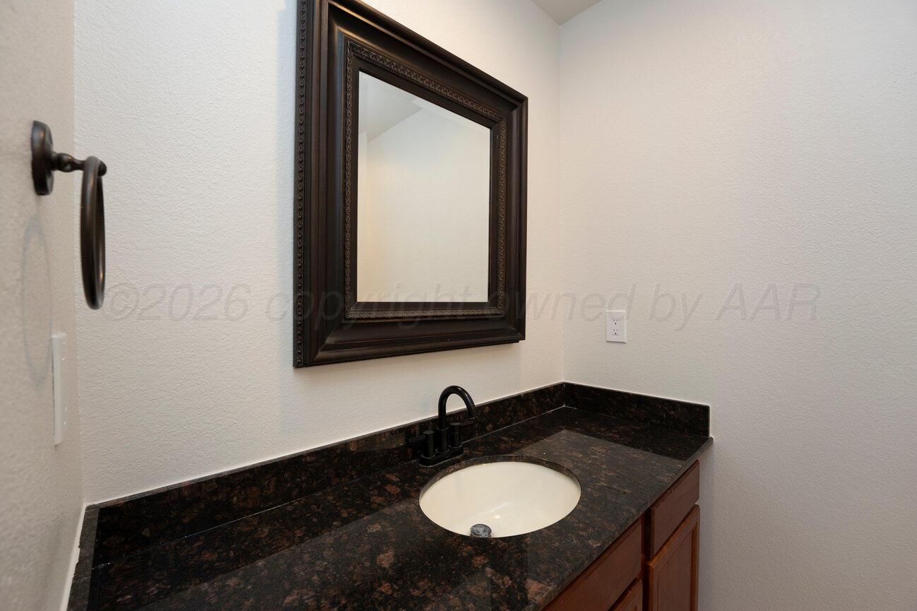 8302 Alexandria Avenue Property Photo 33