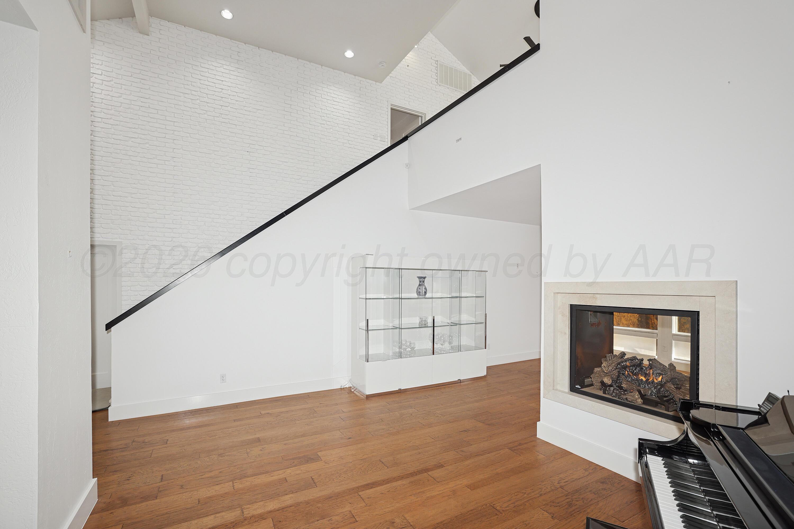 2 Woodstone Street Property Photo 6