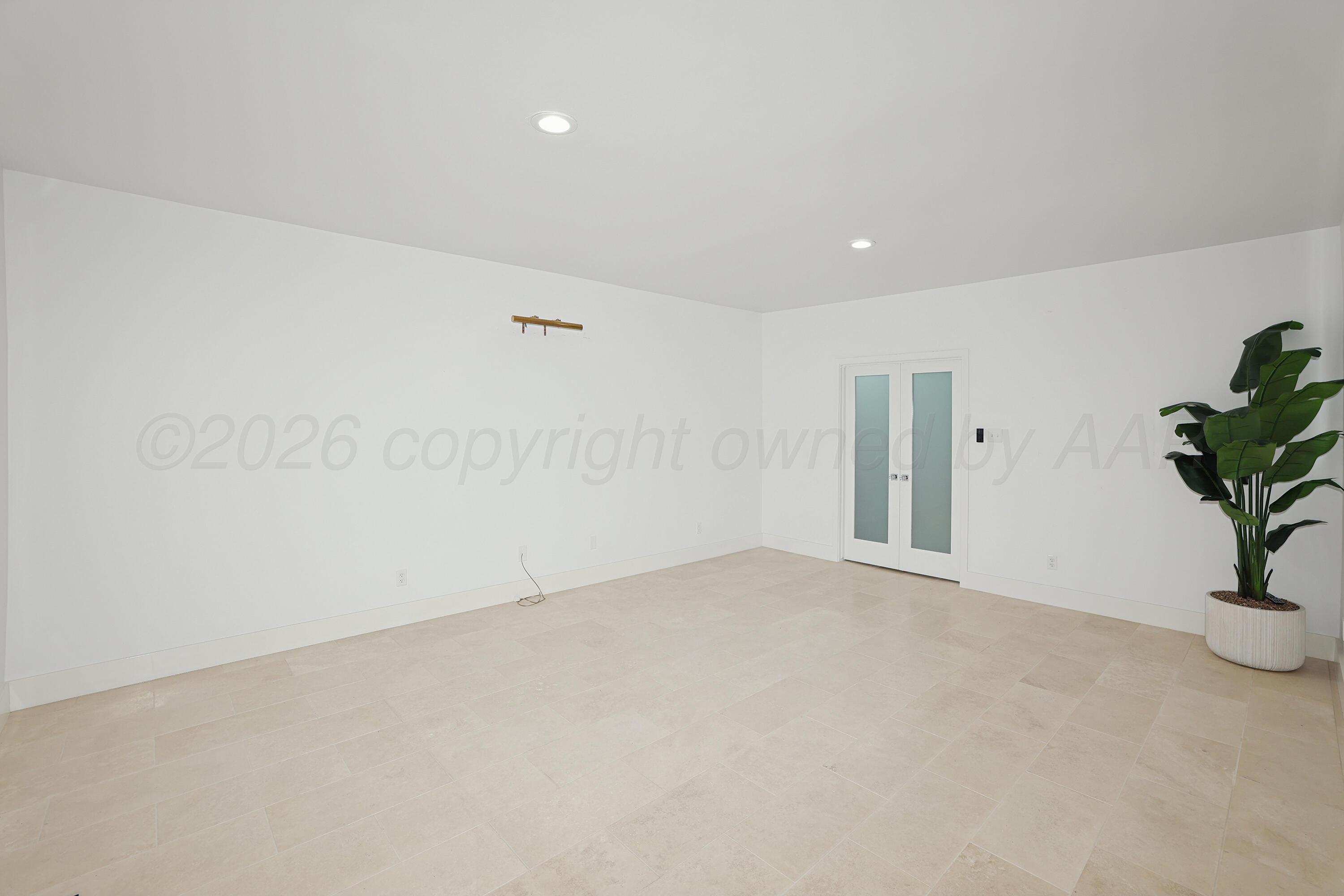 2 Woodstone Street Property Photo 15
