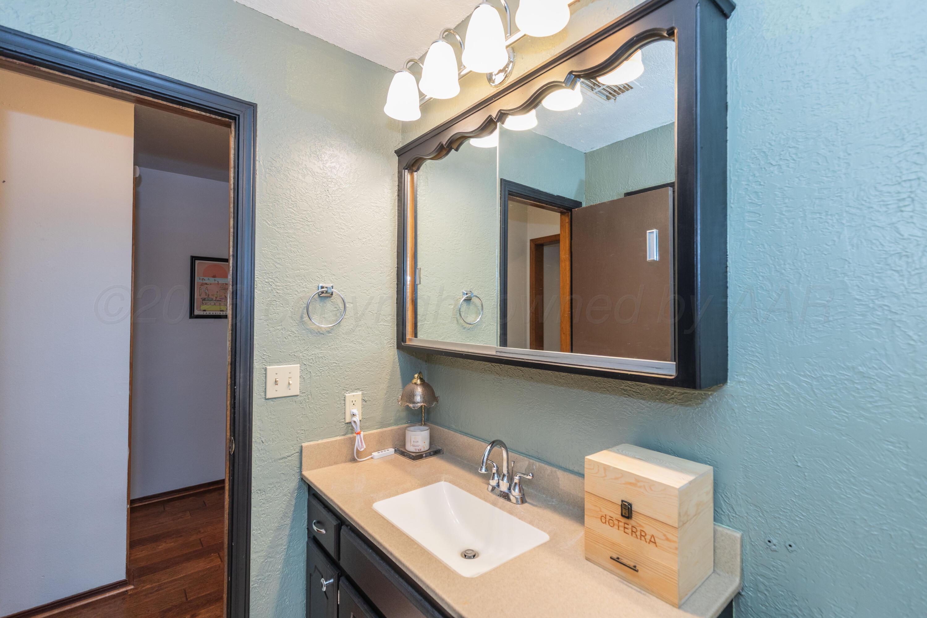 5705 Winkler Drive Property Photo 30