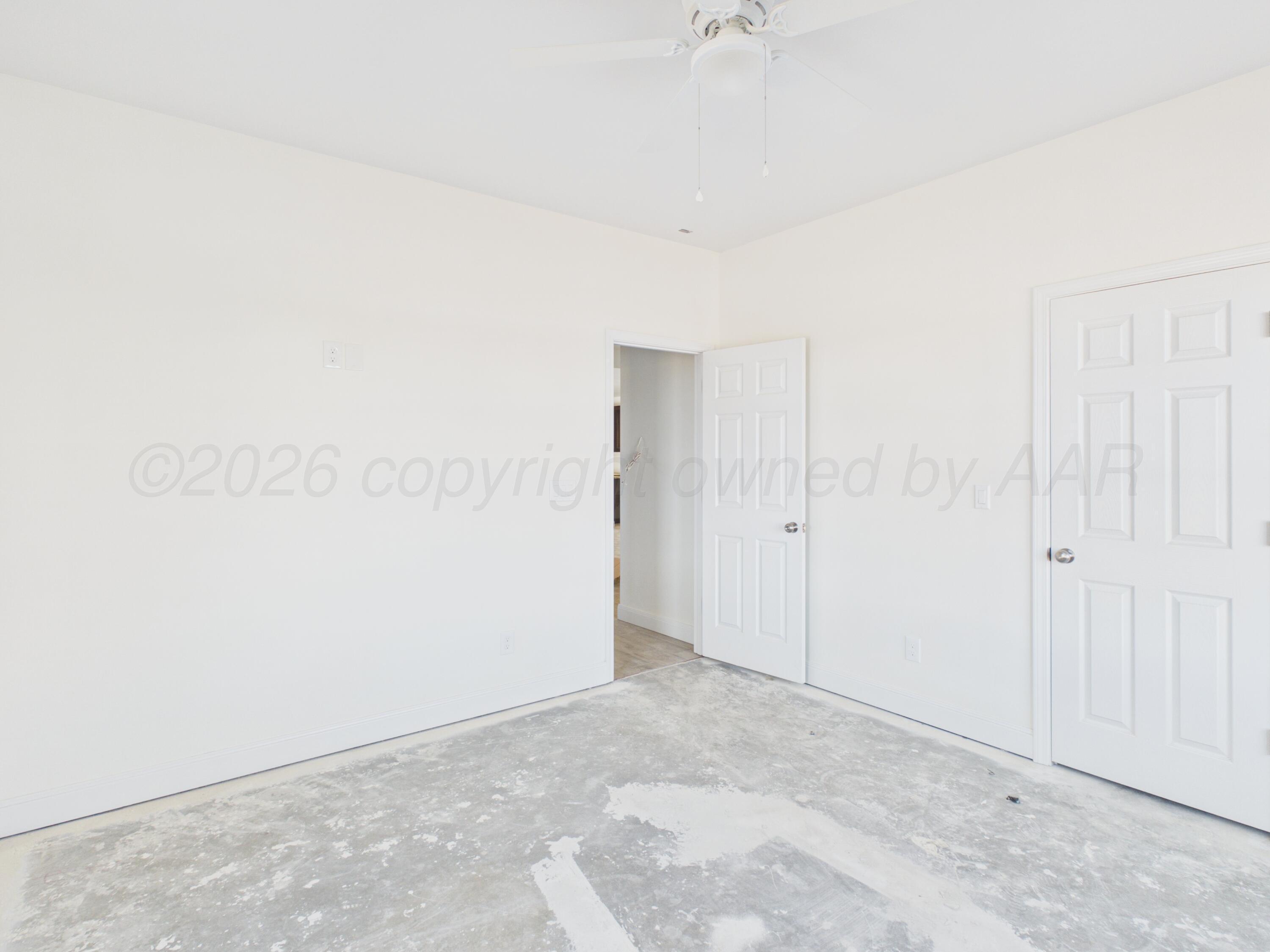 1051 Harrowby Cl. Property Photo 13