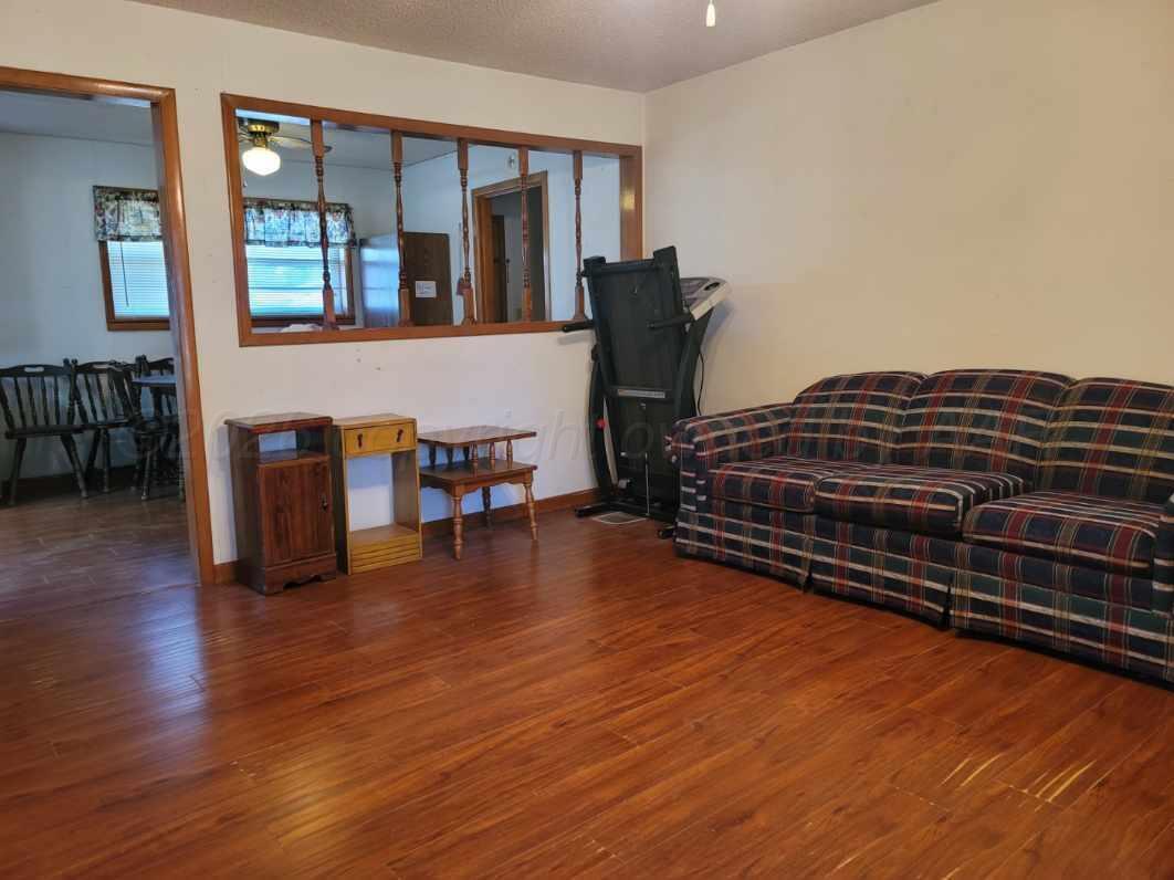 1307 14th Property Photo 4