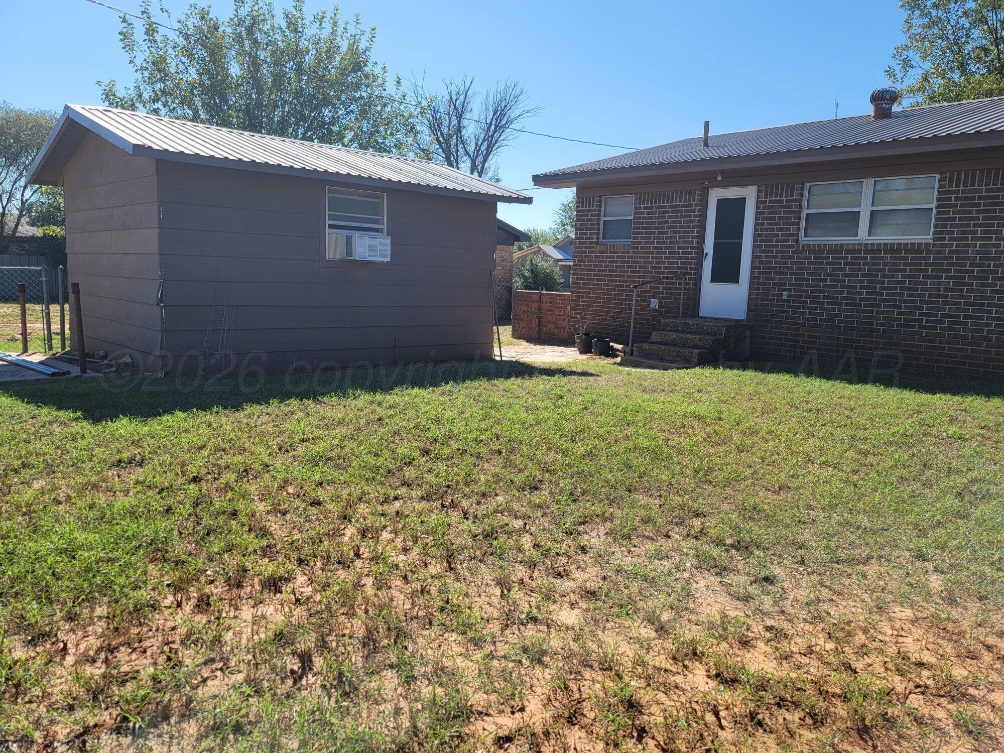 1307 14th Property Photo 22