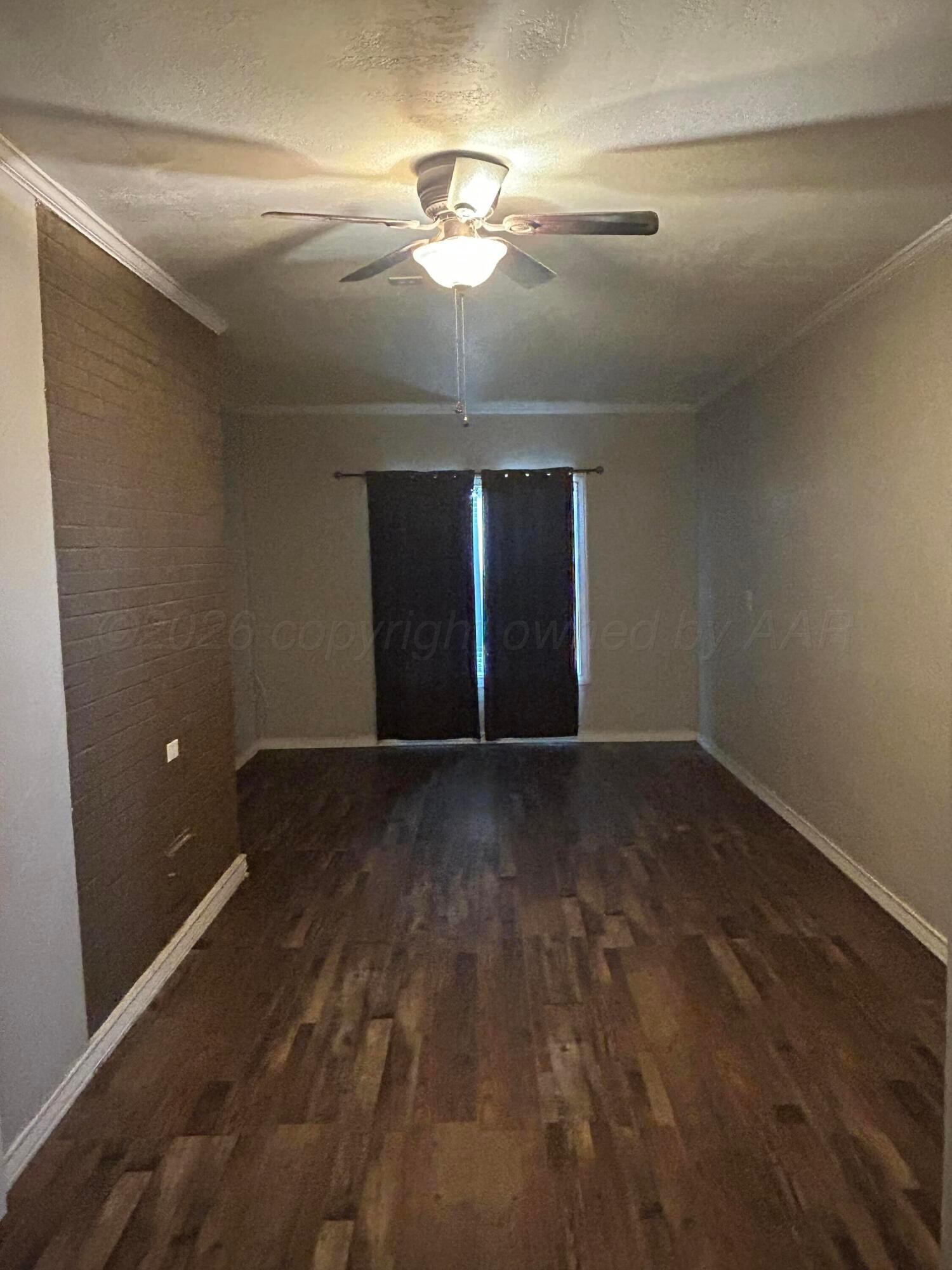 802 N Pearl Street Property Photo 7