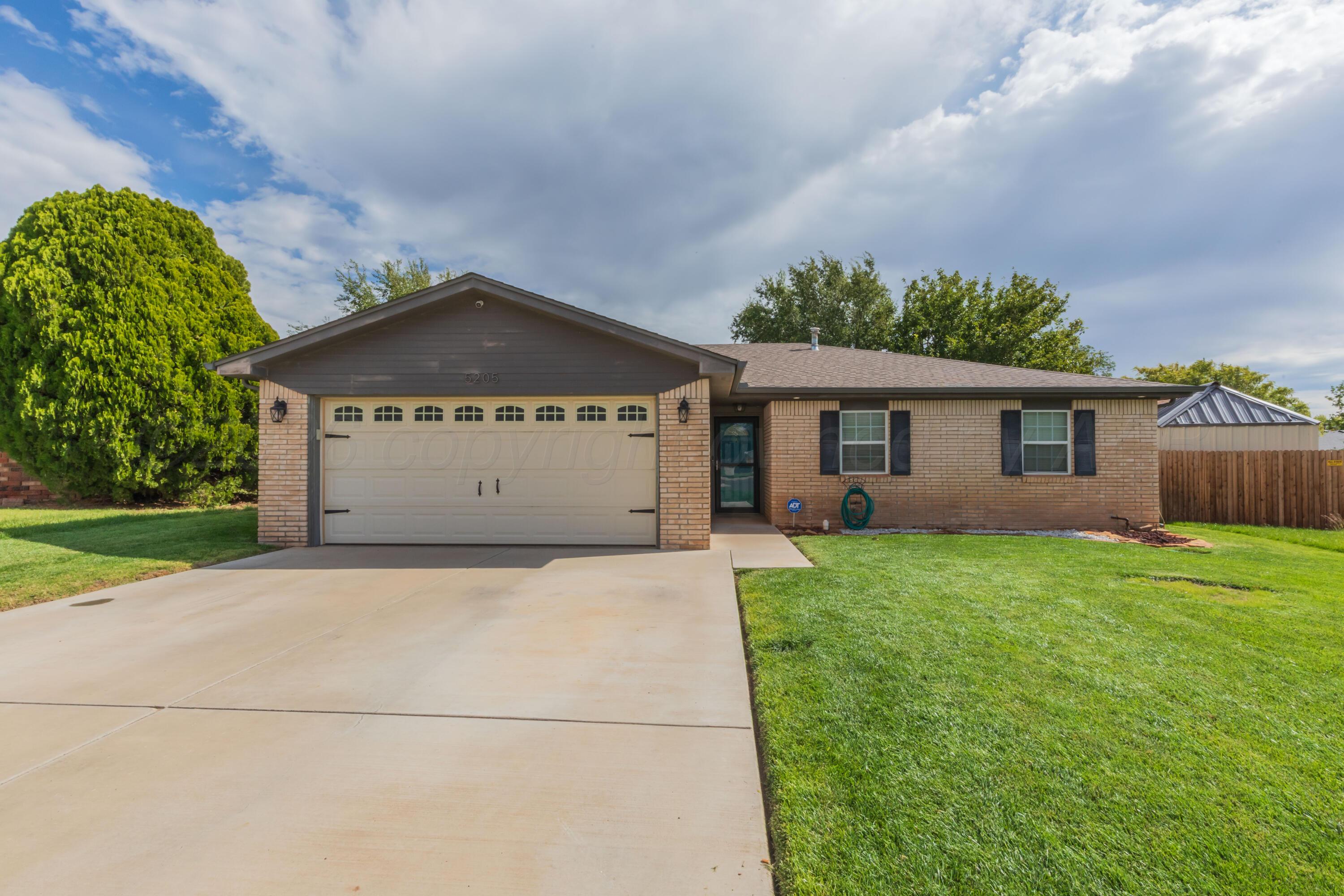 5205 Raindrop Lane Property Photo 1