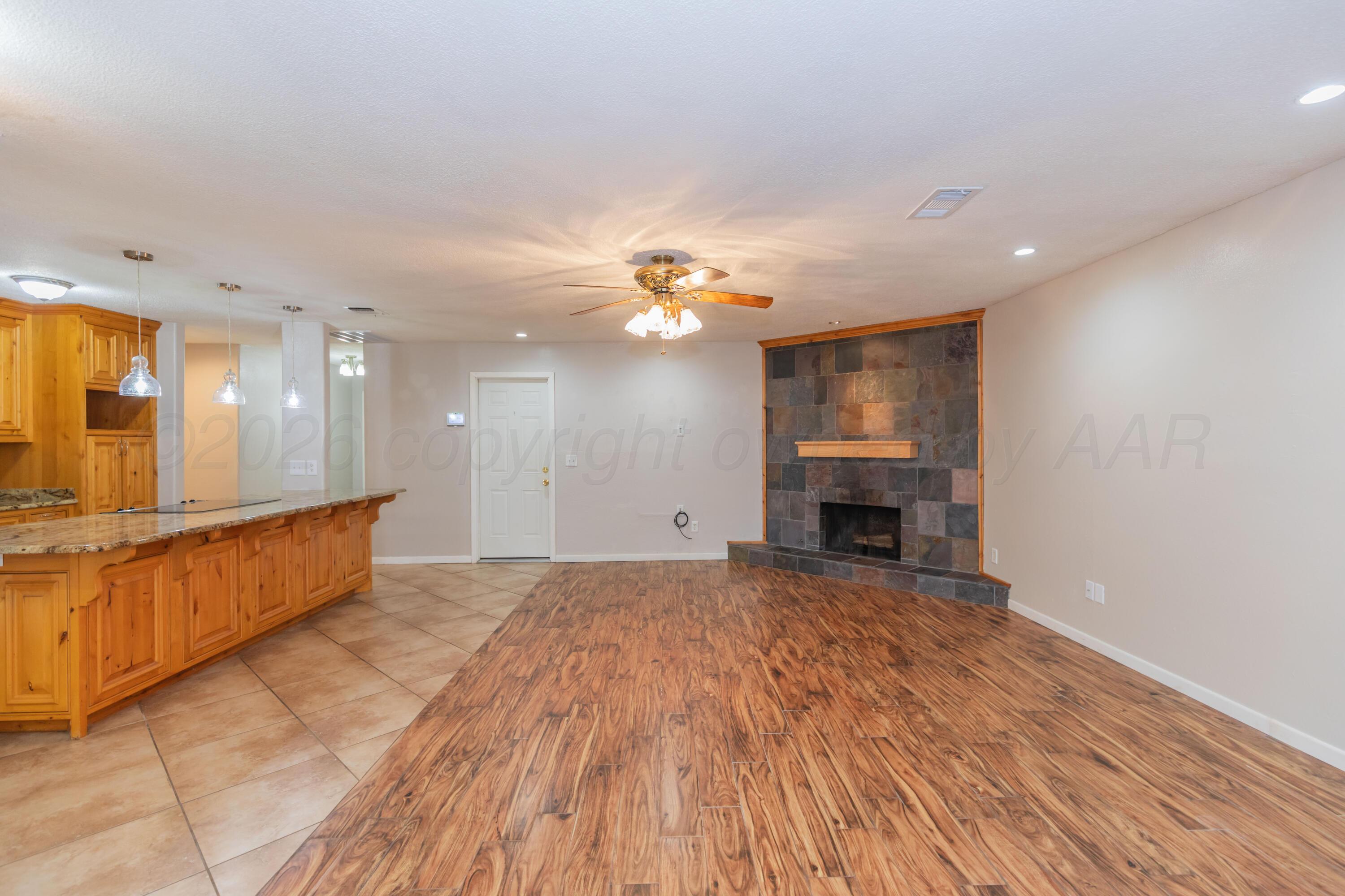 5205 Raindrop Lane Property Photo 6