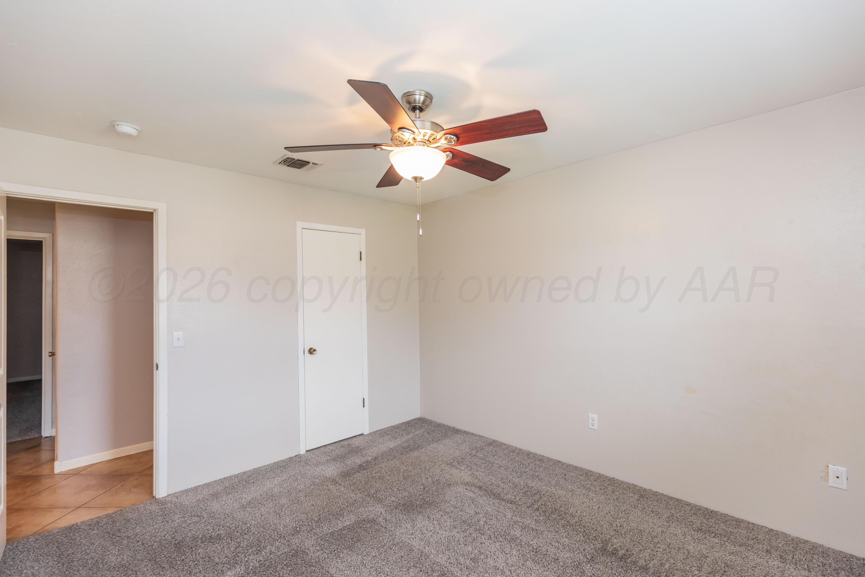 5205 Raindrop Lane Property Photo 19