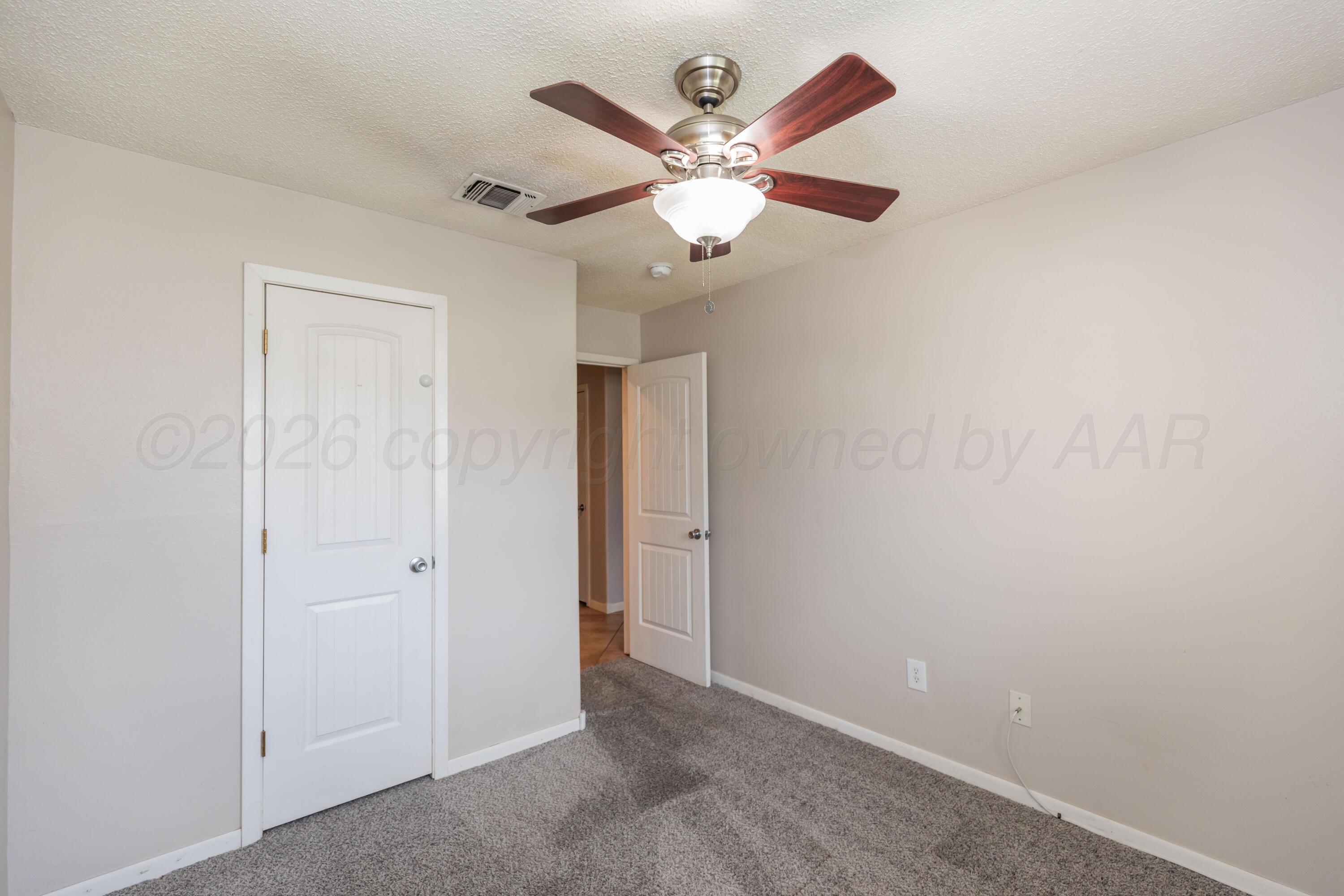 5205 Raindrop Lane Property Photo 26