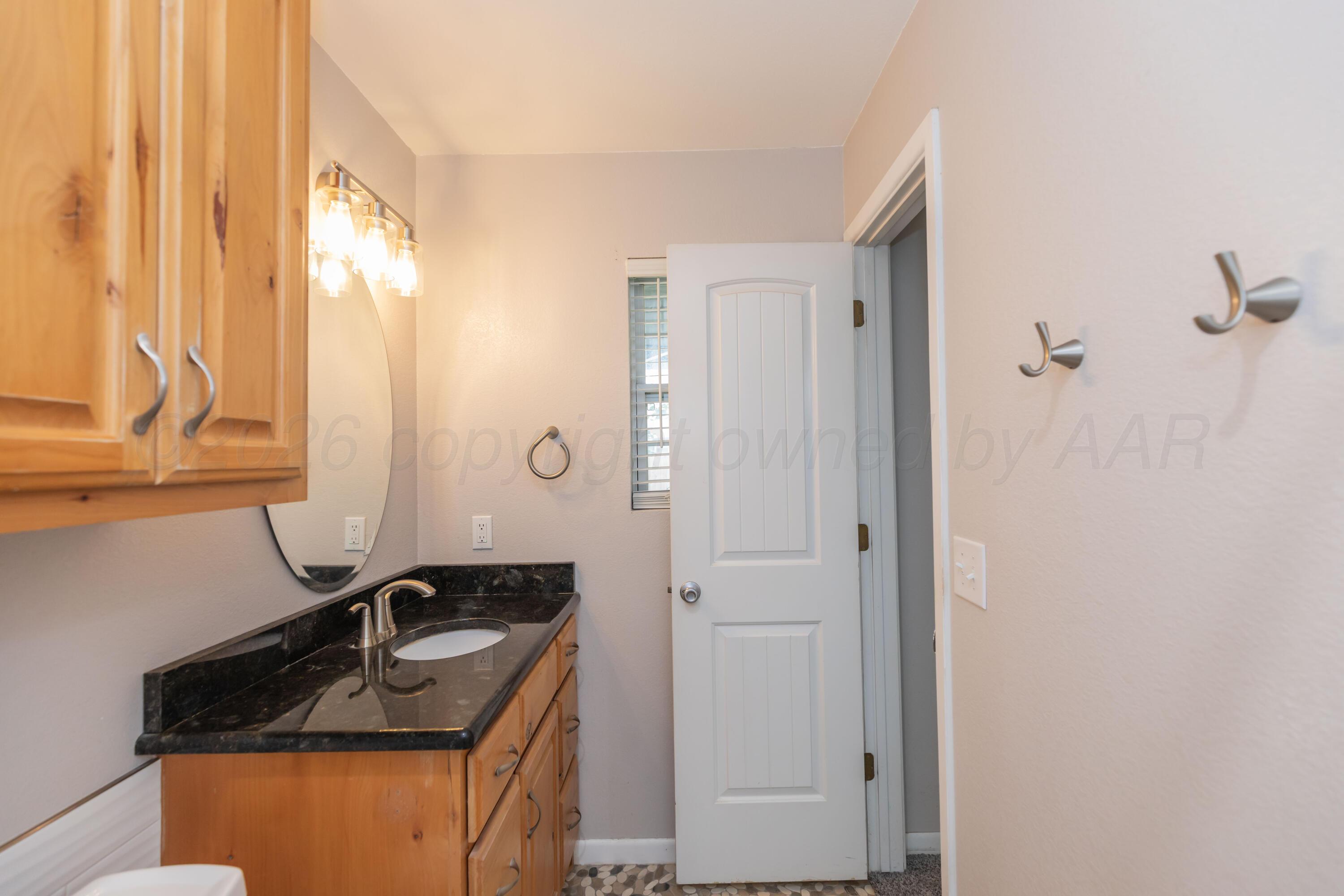 5205 Raindrop Lane Property Photo 30