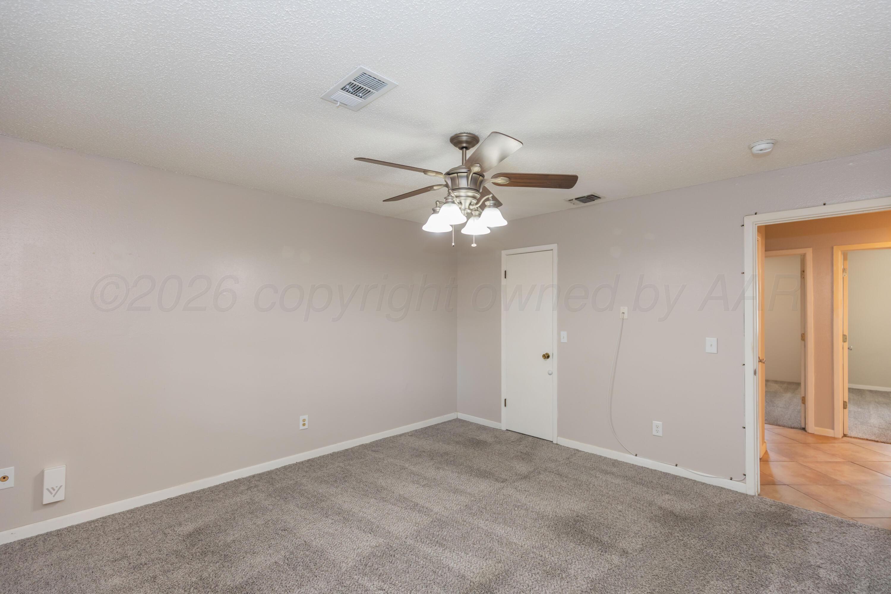 5205 Raindrop Lane Property Photo 34