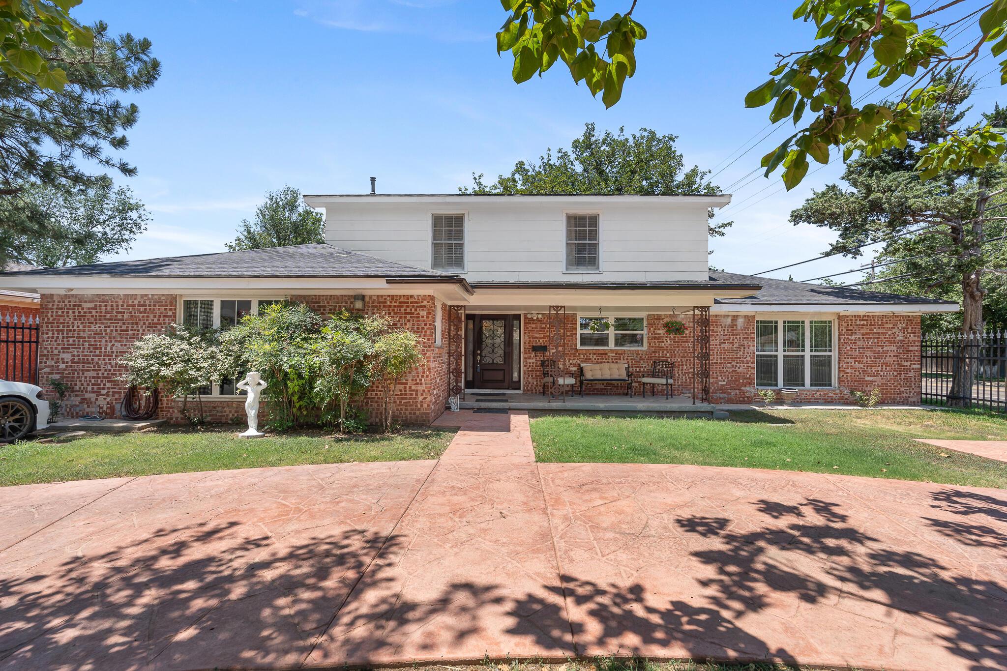 3400 S Milam Street Property Photo 1