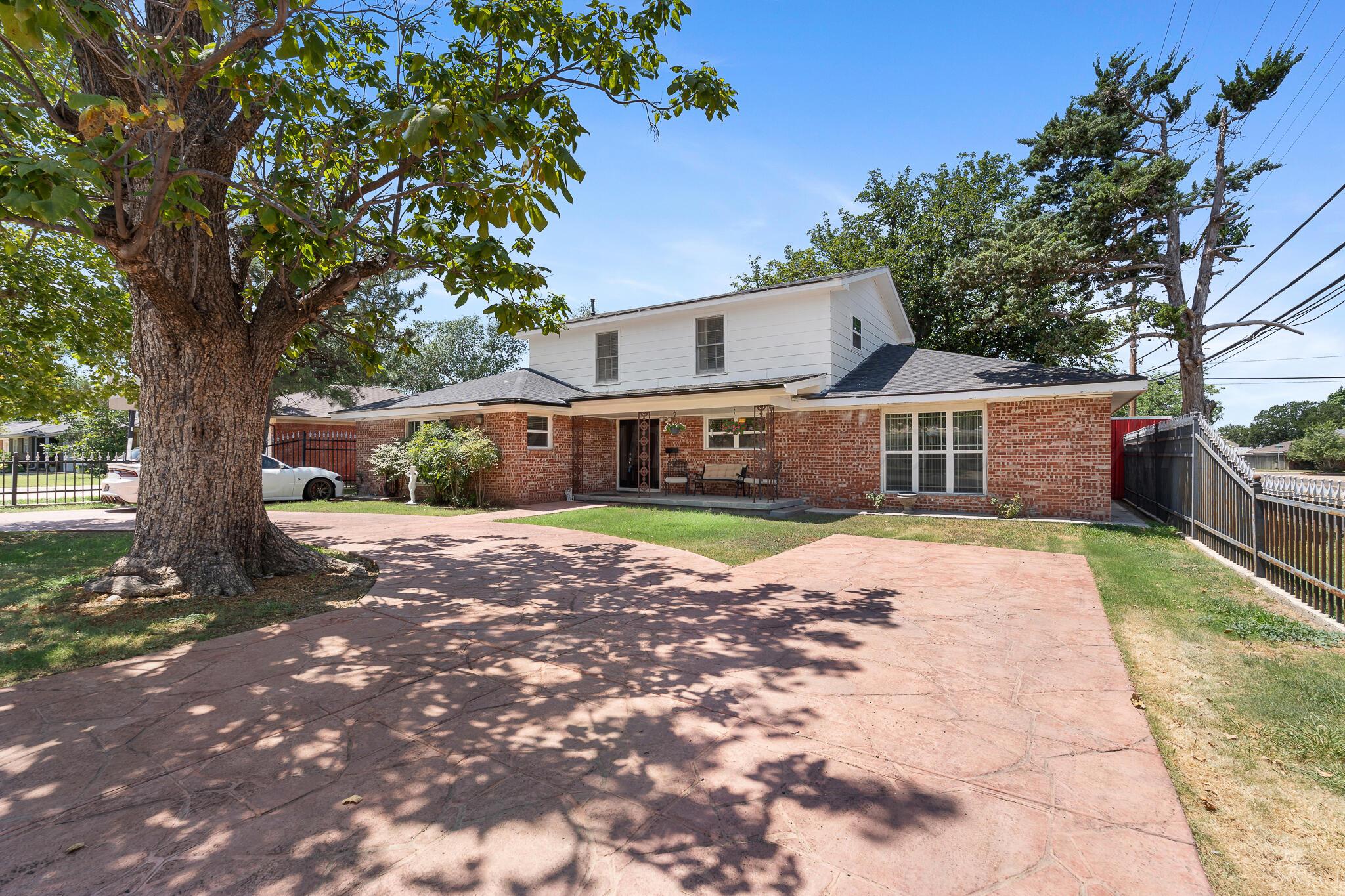 3400 S Milam Street Property Photo 2