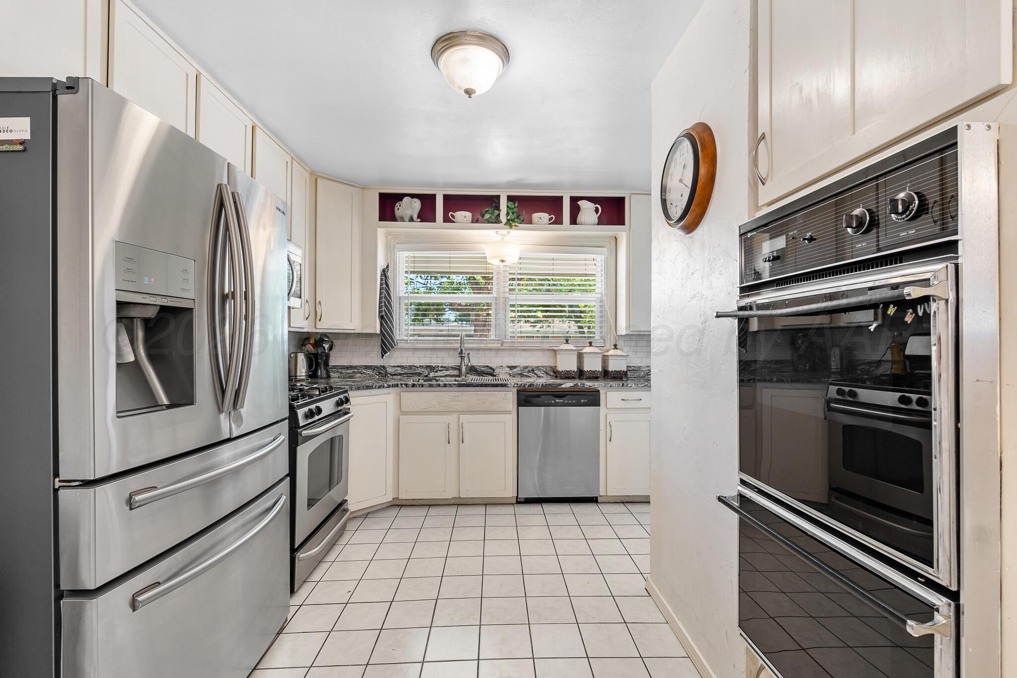 3400 S Milam Street Property Photo 8